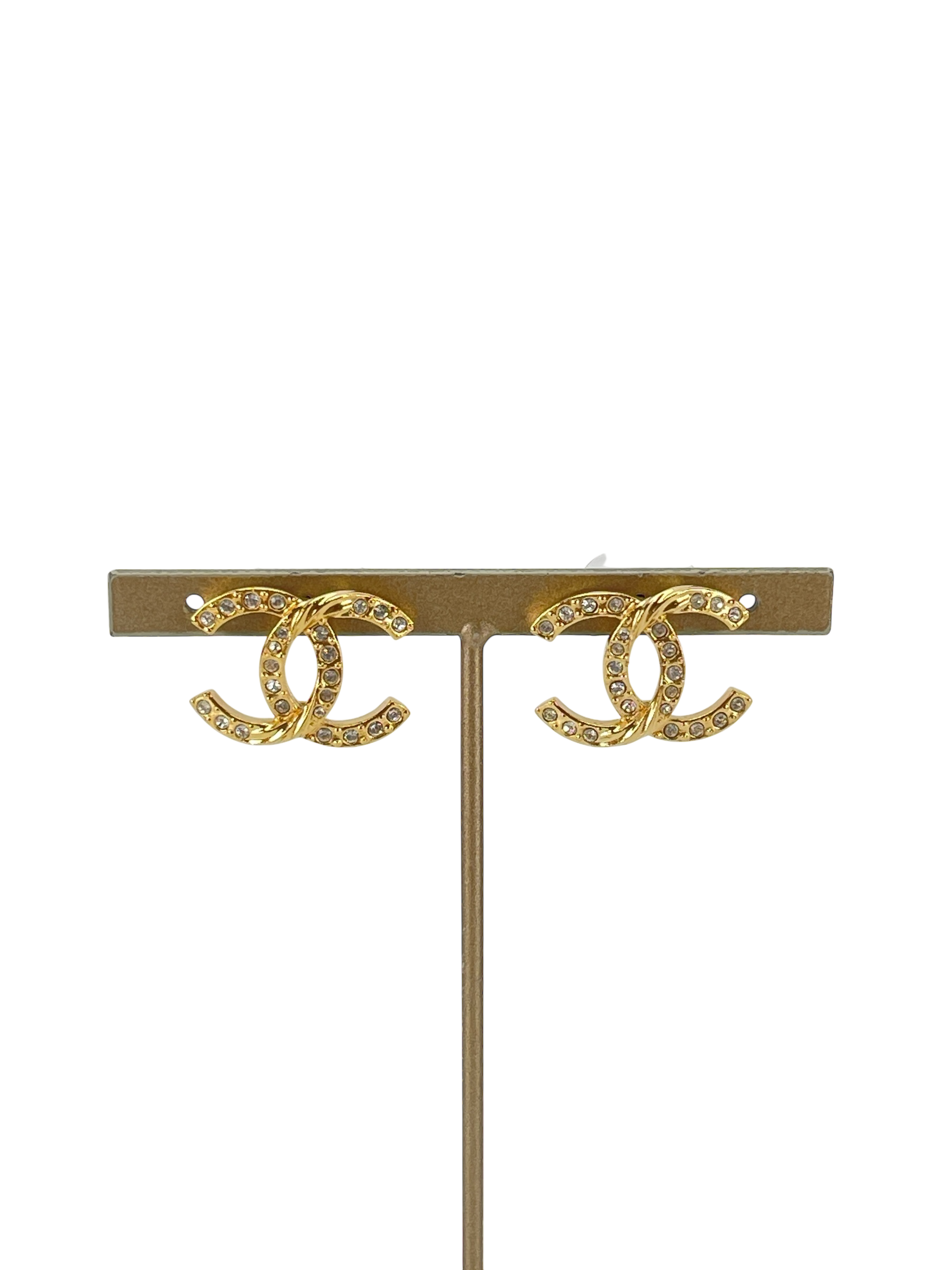 CHANEL - 24V Gold Tone CC Rhinestone Earring