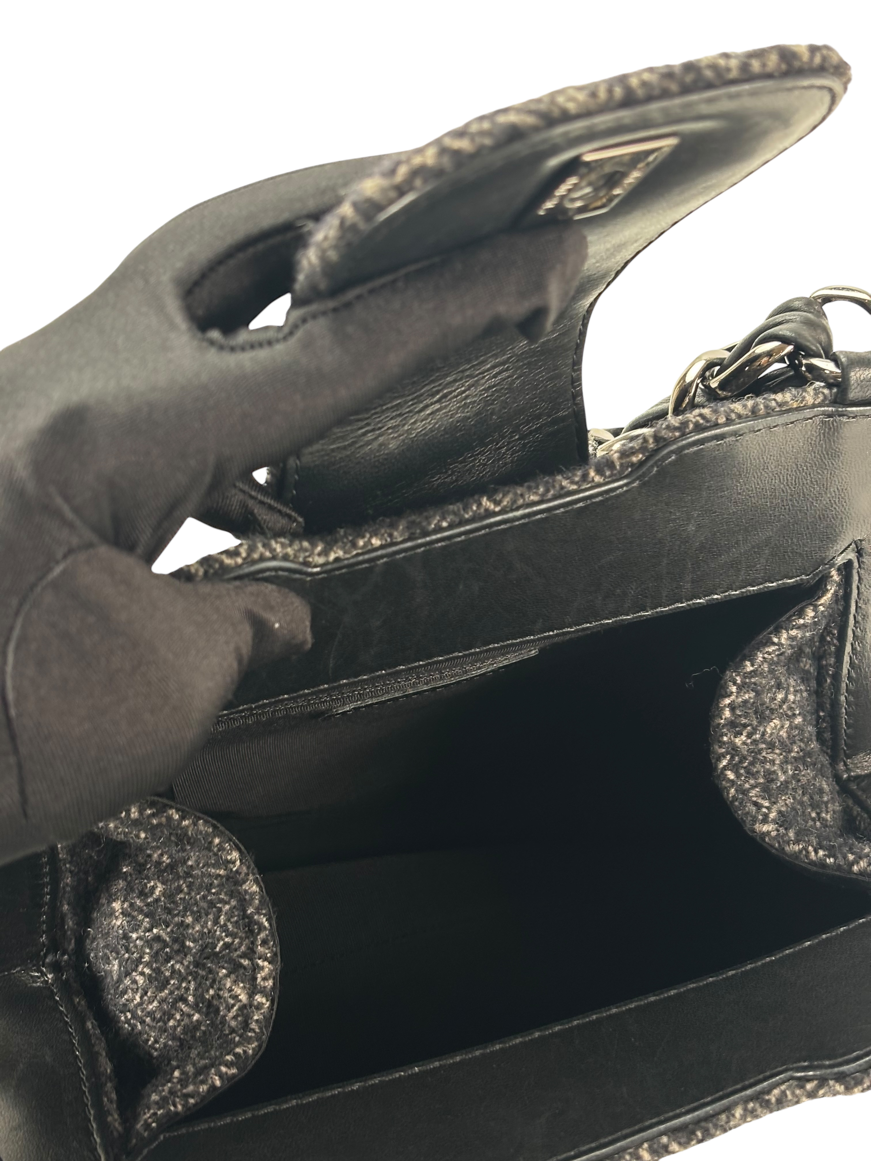 CHANEL - Brown Tweed 6th Chain Shoulder Bag