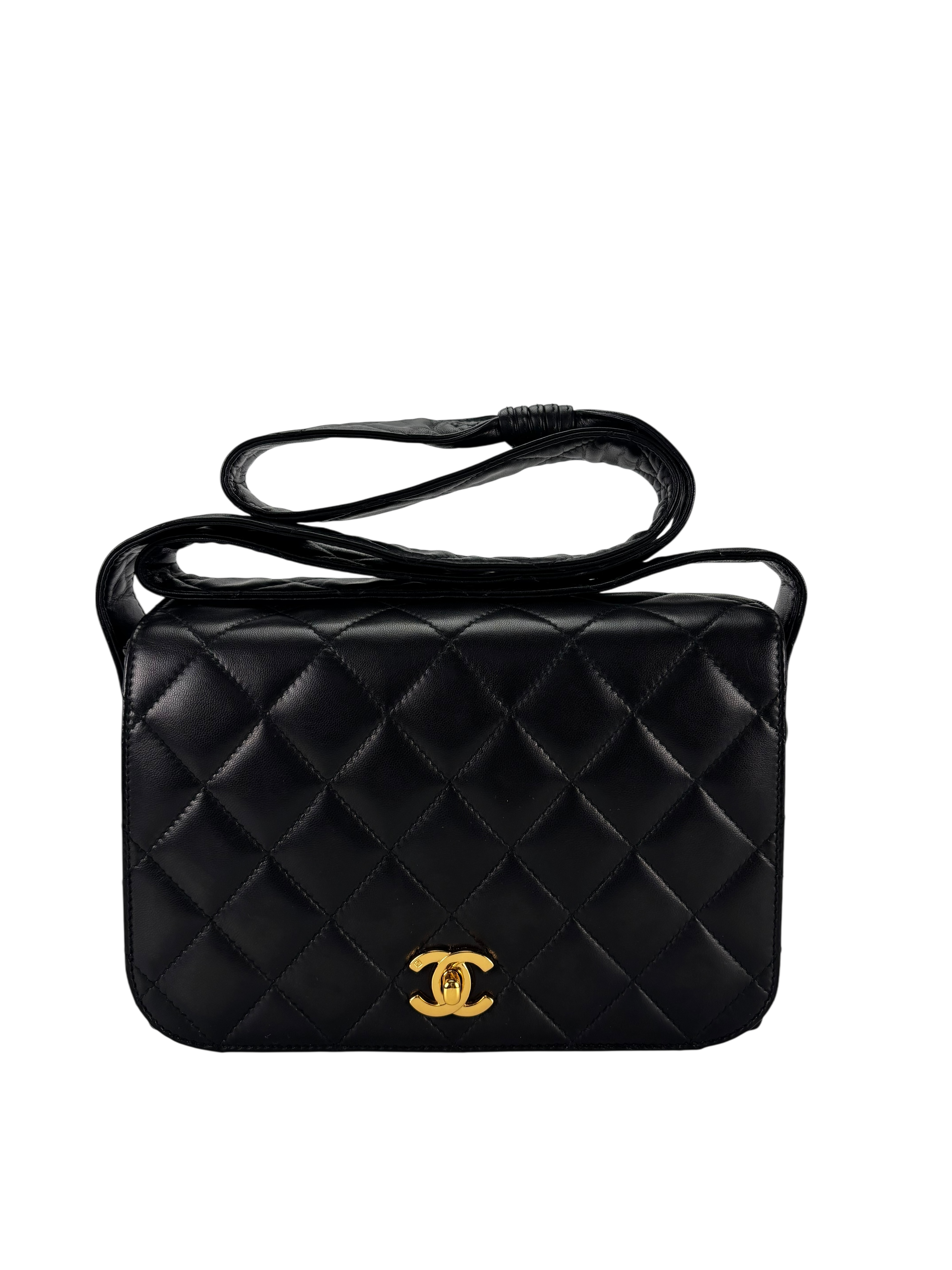 CHANEL - Black Lambskin Matrasse Single Flap Shoulder Bag