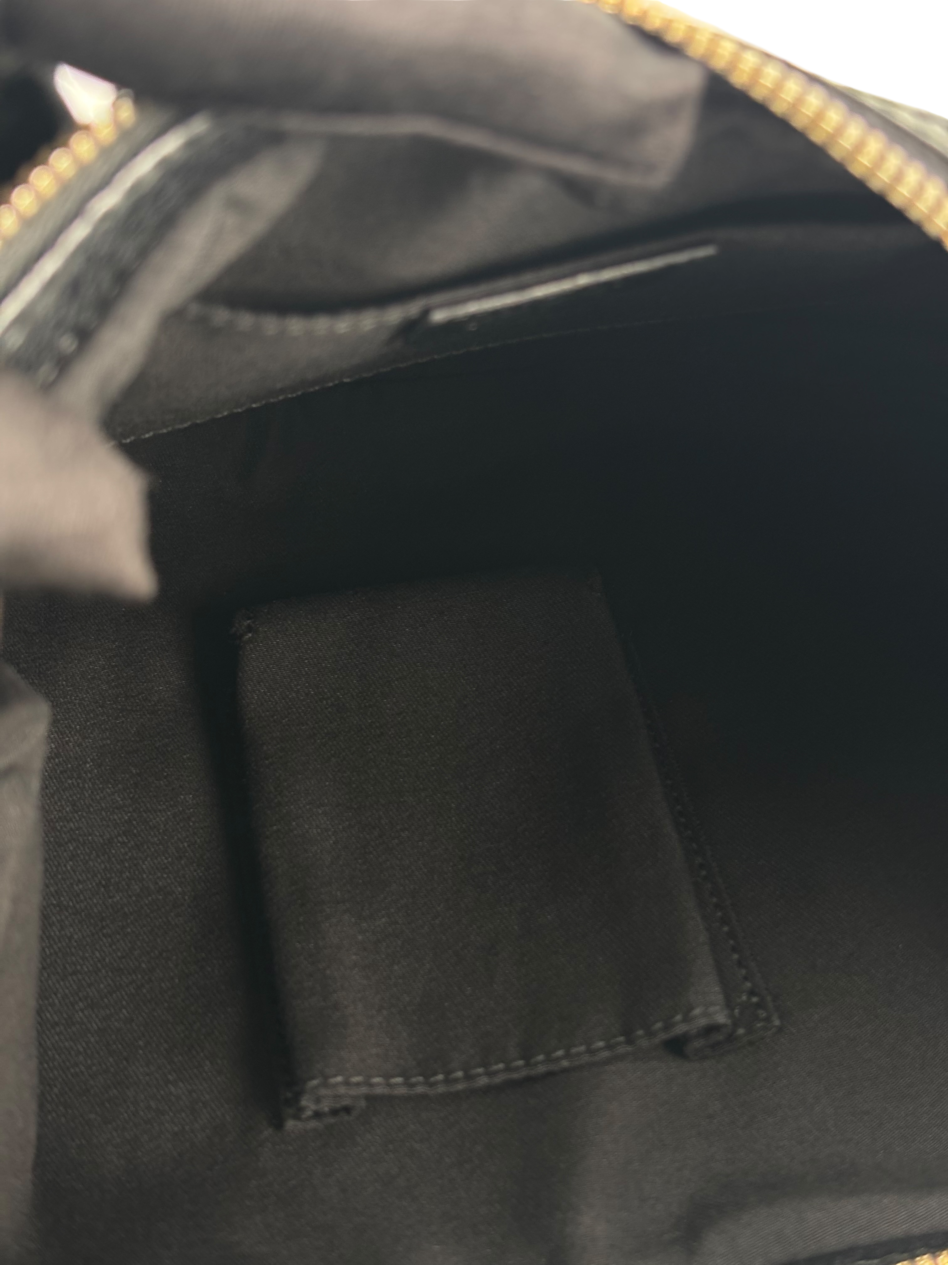 GUCCI - Black Princess Shelly GG Canvas Shoulder bag