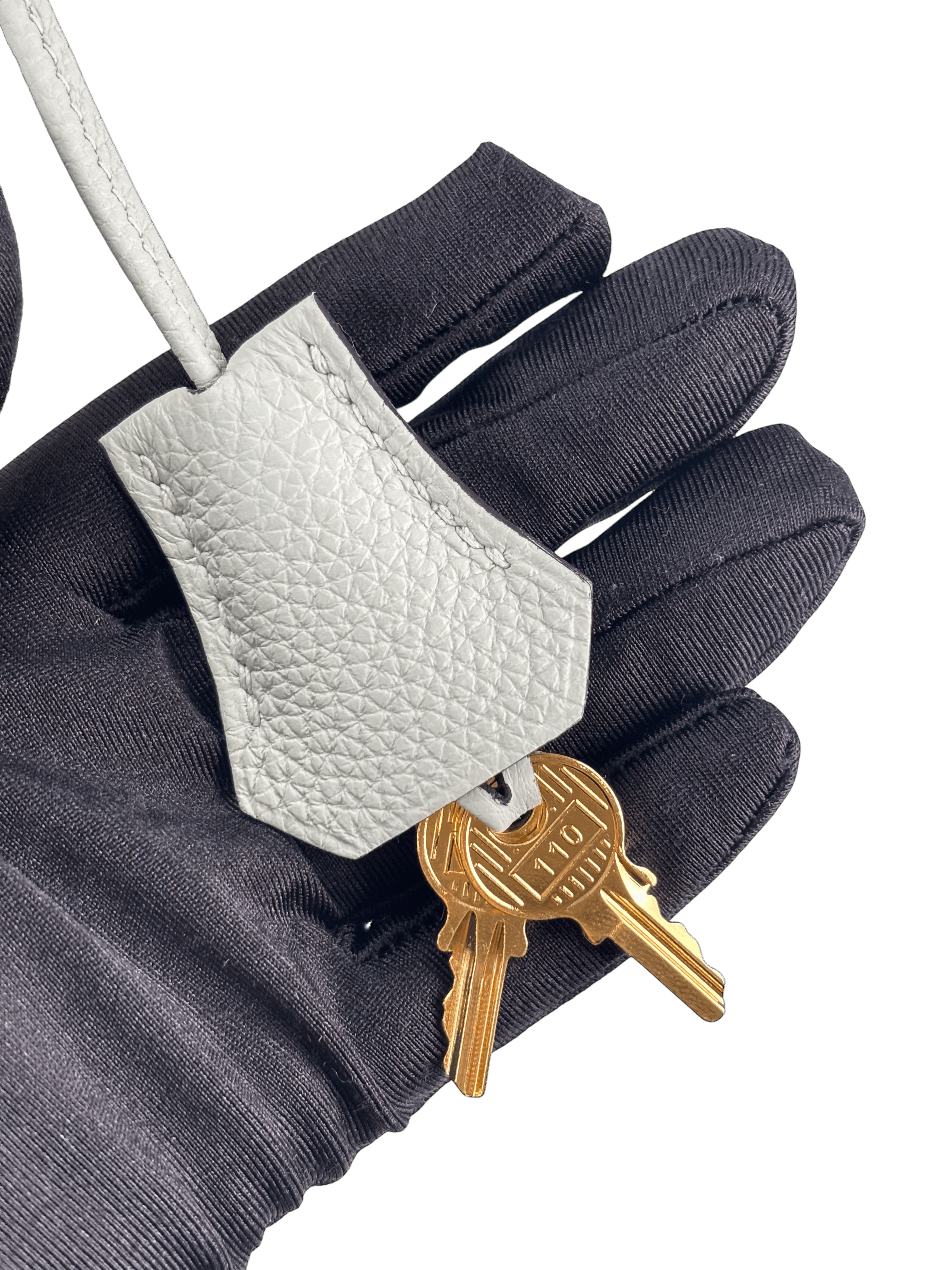 HERMES - Birkin 30 Gris Neve Togo Gold Hardware 