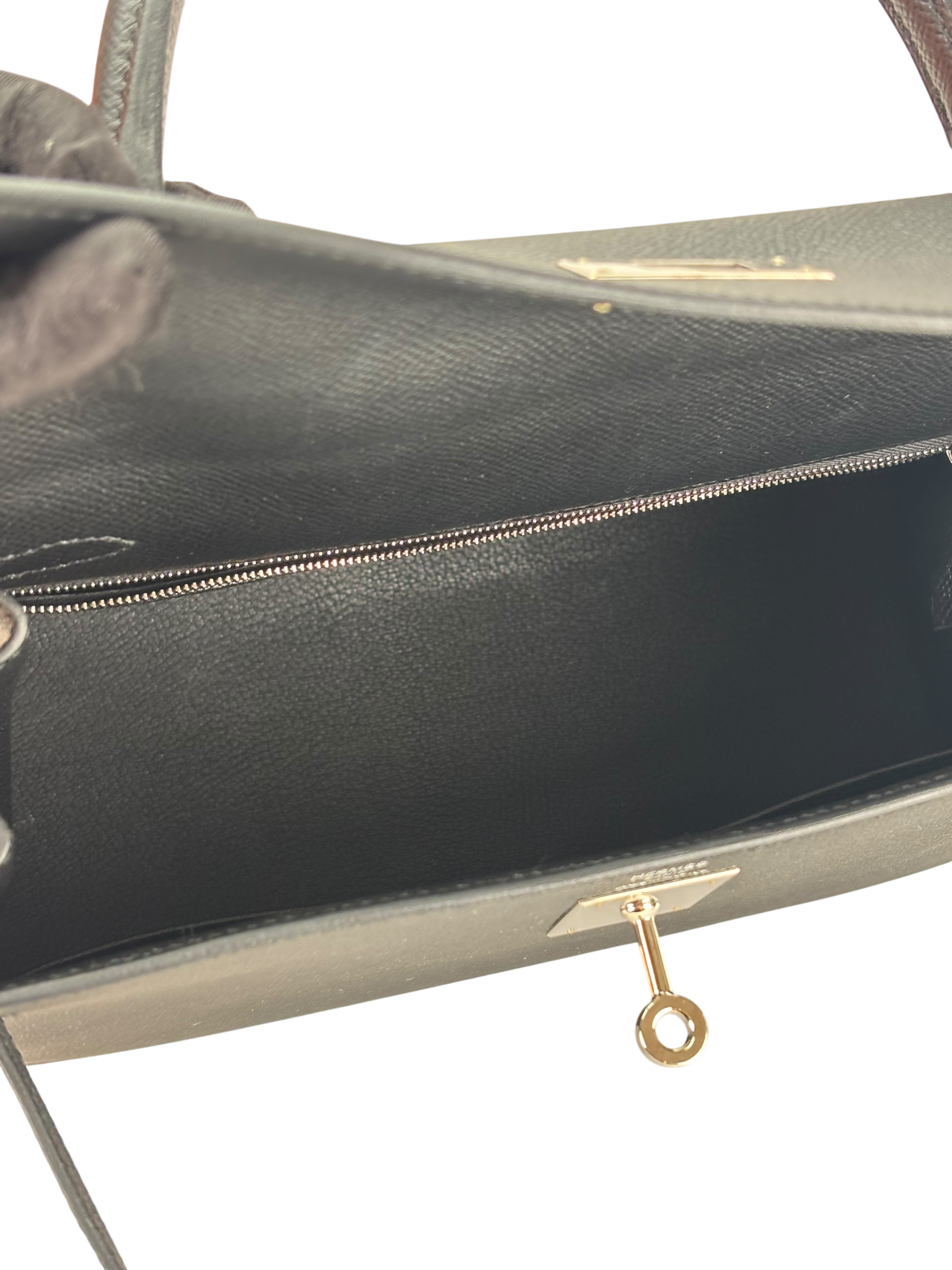 HERMES - Kelly 28 Nior Epsom Palladium Hardware 