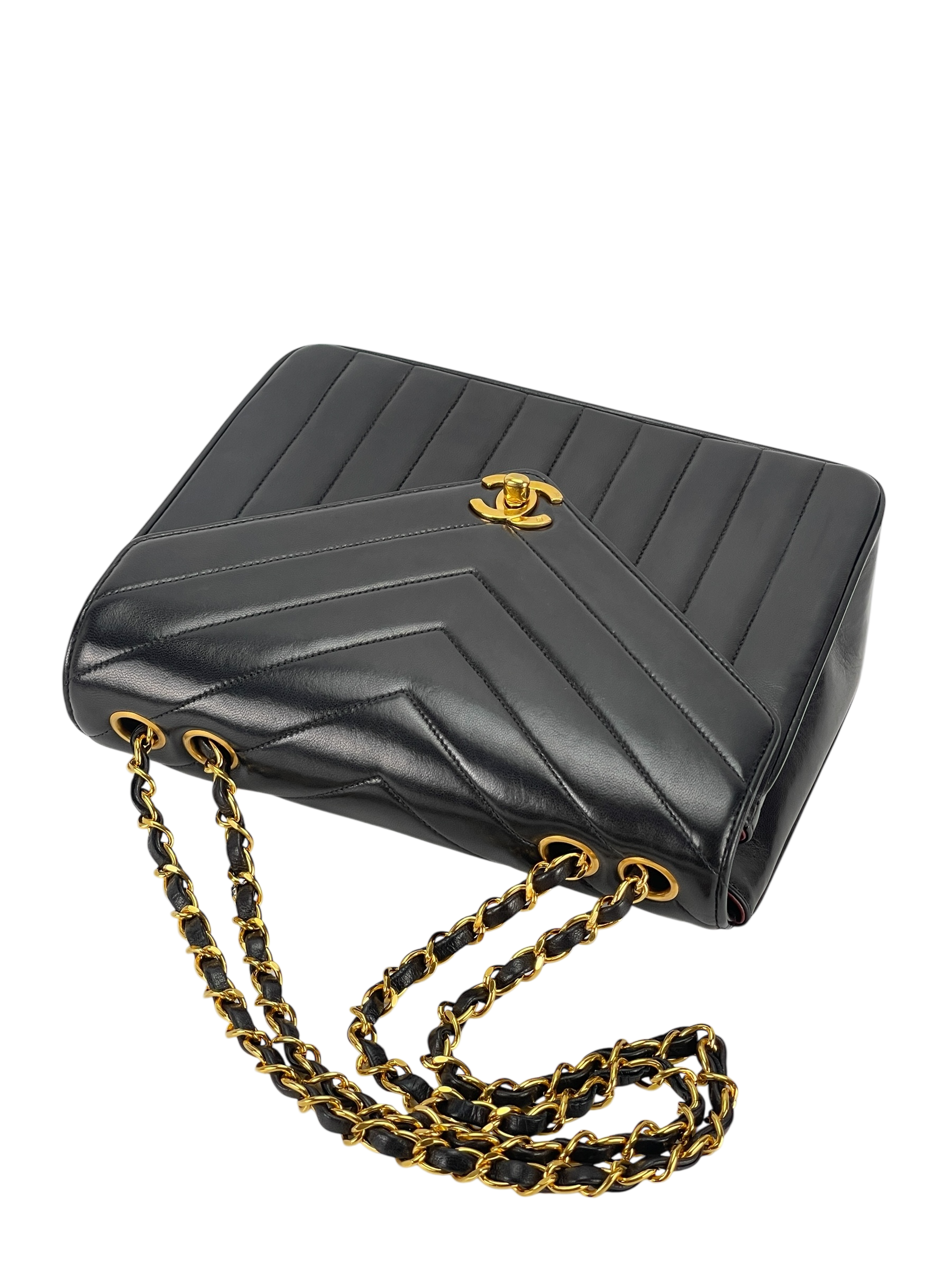 CHANEL - Lambskin Chevron Quilted Envelope Single Flap Black