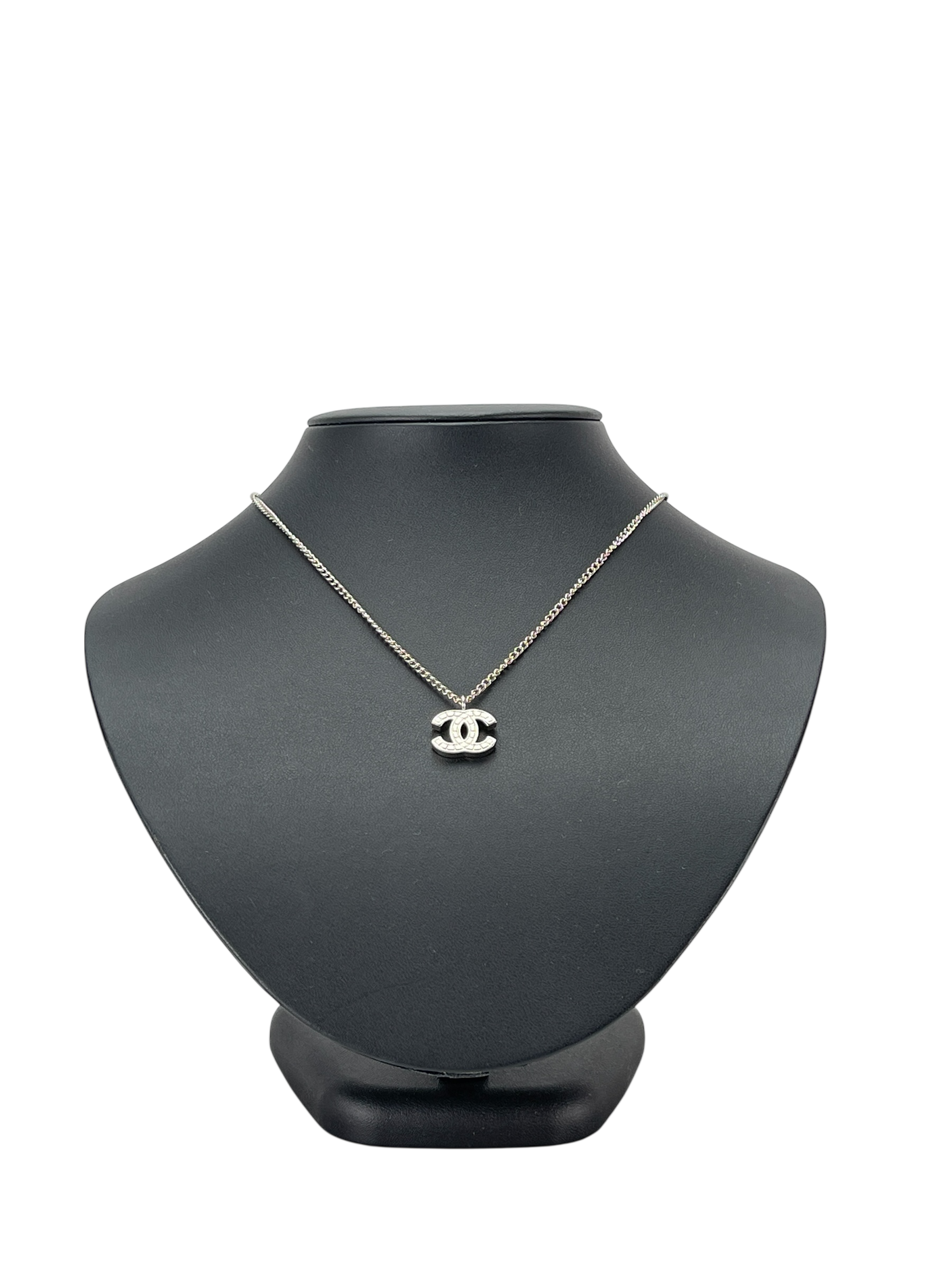 CHANEL - 04V Silver Coco Mark Pendant Necklace