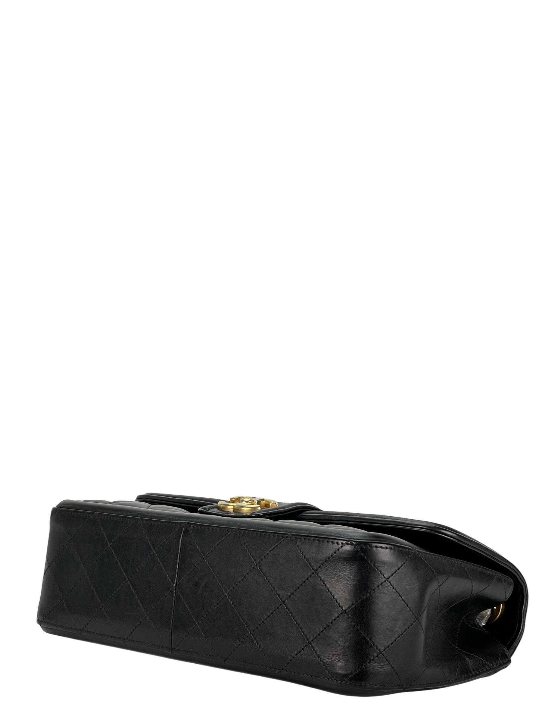 CHANEL - Black Lambskin Quilted Medium Elegant CC Flap 