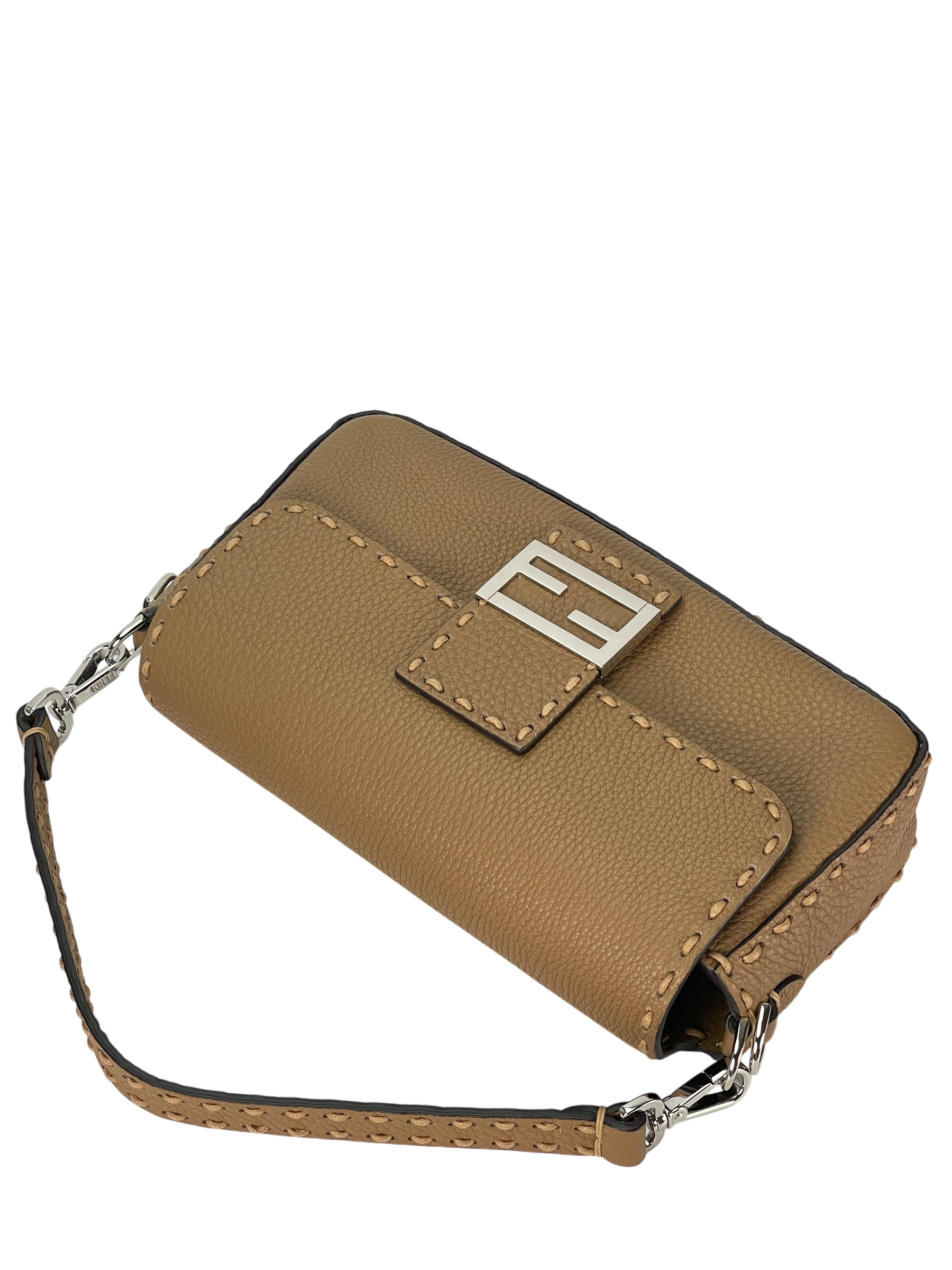 FENDI - Beige Calfskin Bucket Selleria Baguette Shoulder Bag