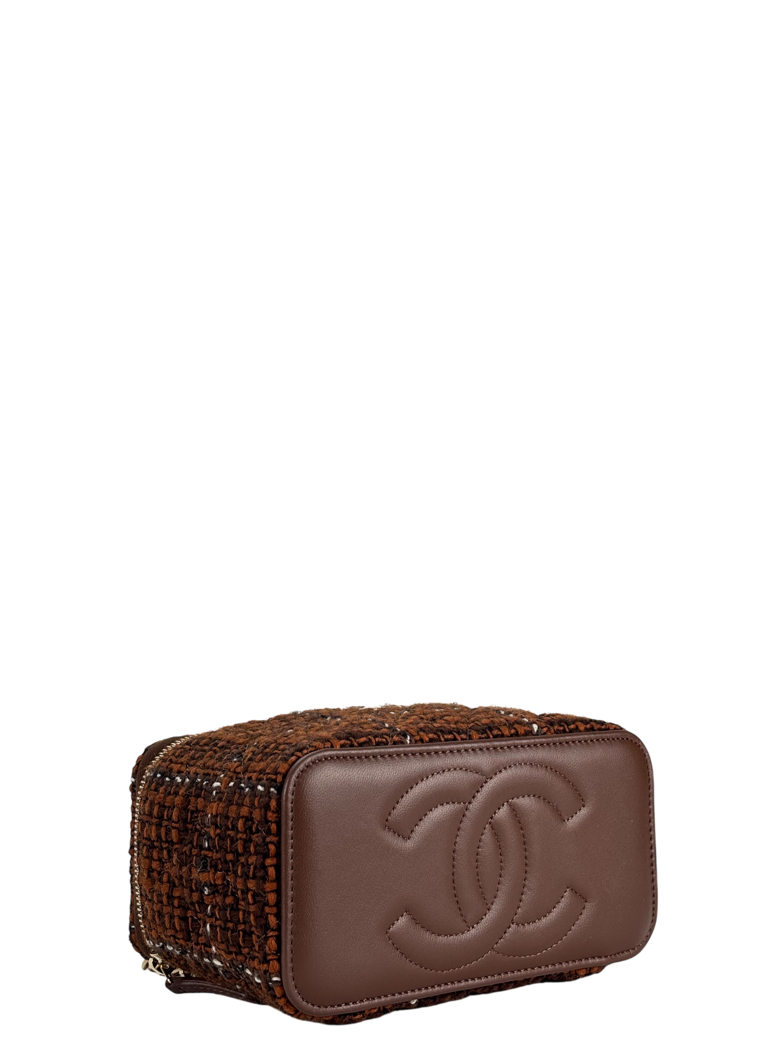 CHANEL - Brown Tweed Top Handle Vanity Case Chain Bag – Camellia