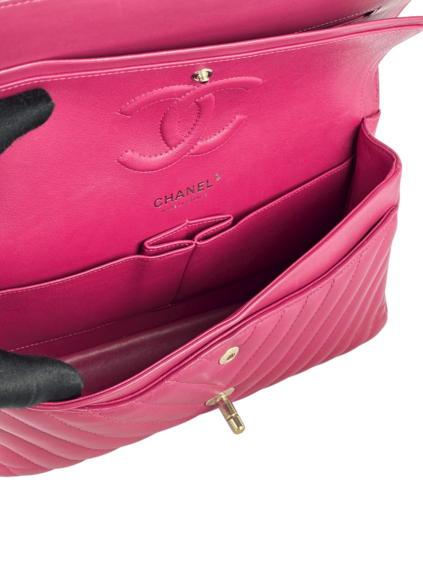 CHANEL - Classic Double Flap Bag Lambskin V-Stitch（CF25）