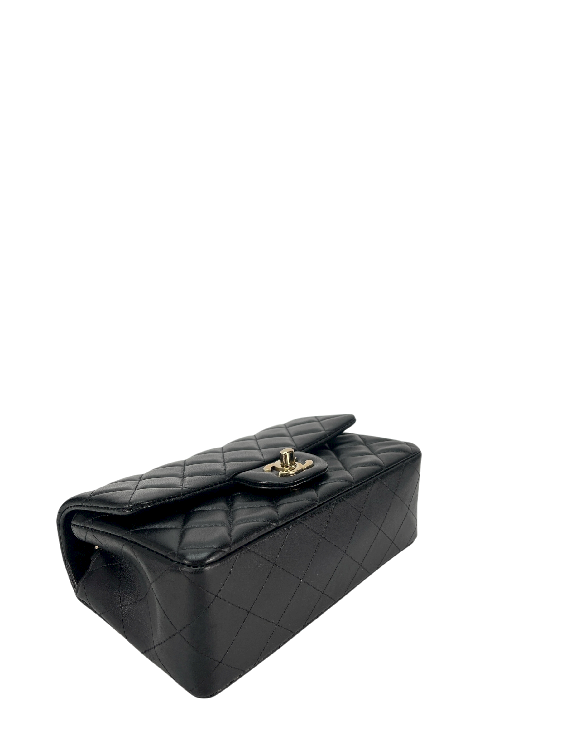 CHANEL - 25C Classic Small Double Flap Bag Black Lambskin Gold Hardware（CF20）