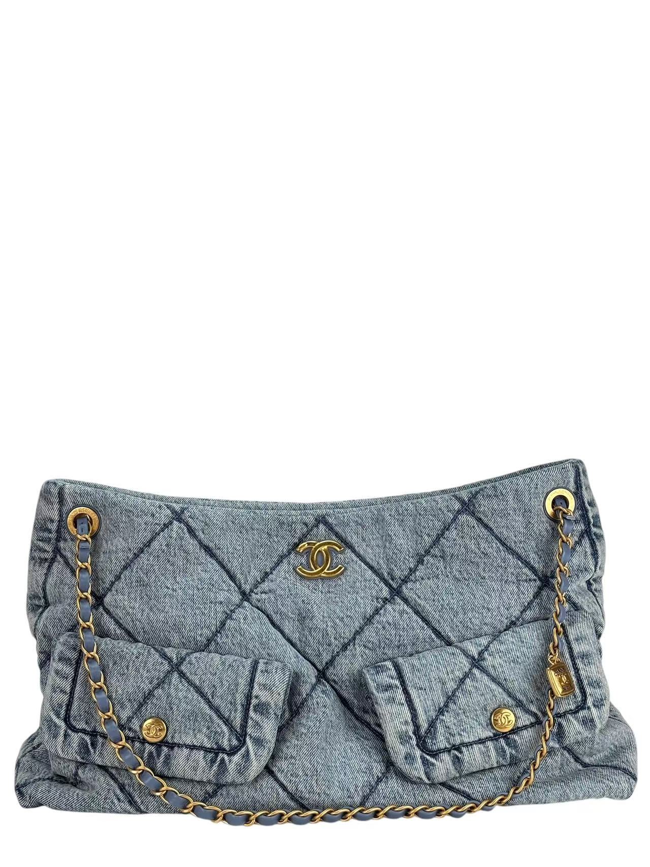 CHANEL - Maxi Flapbag Washed Denim Light Blue(25K)