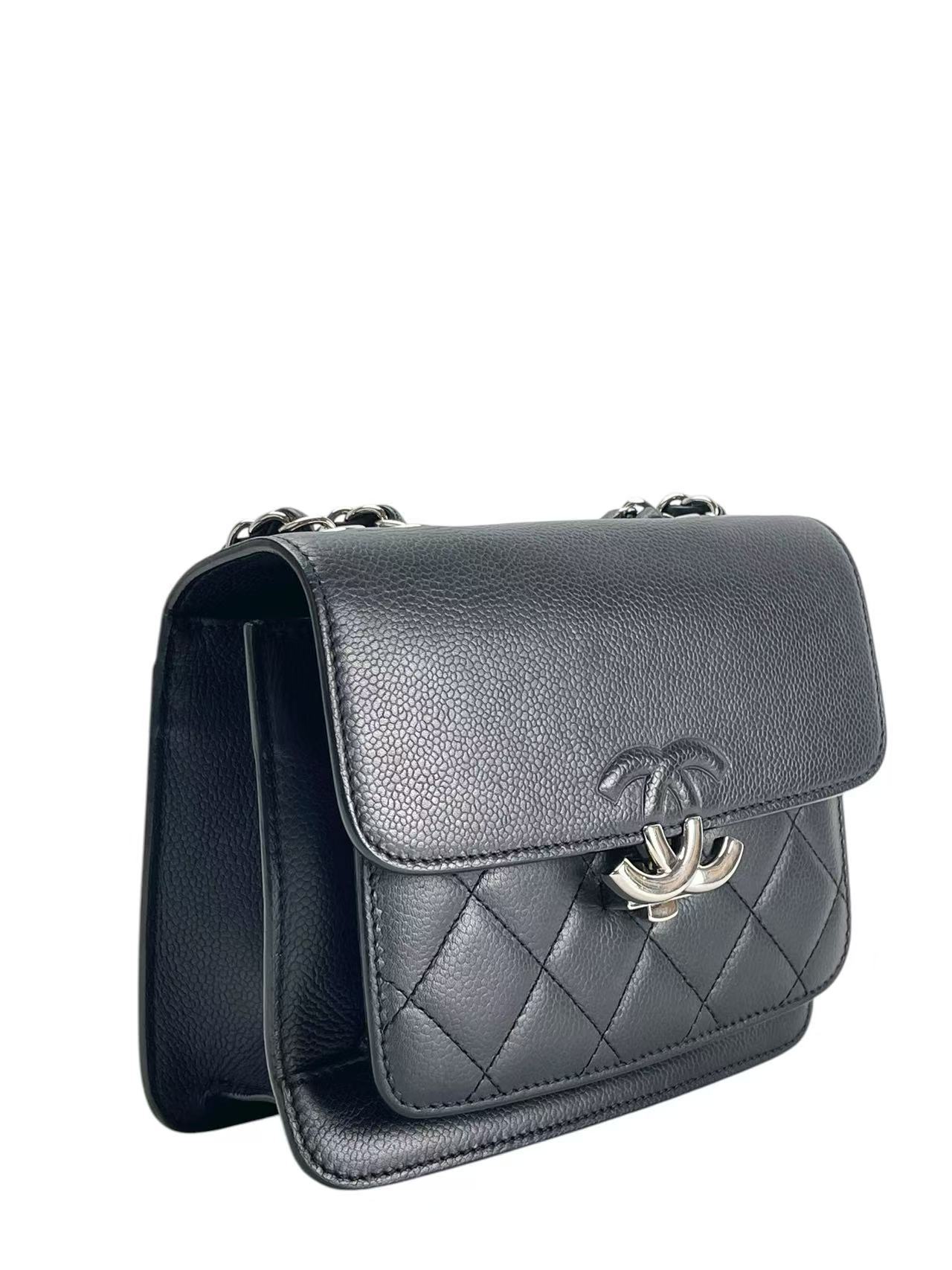 CHANEL - Black Sliver Caviar Quilted CC Box Flap Bag