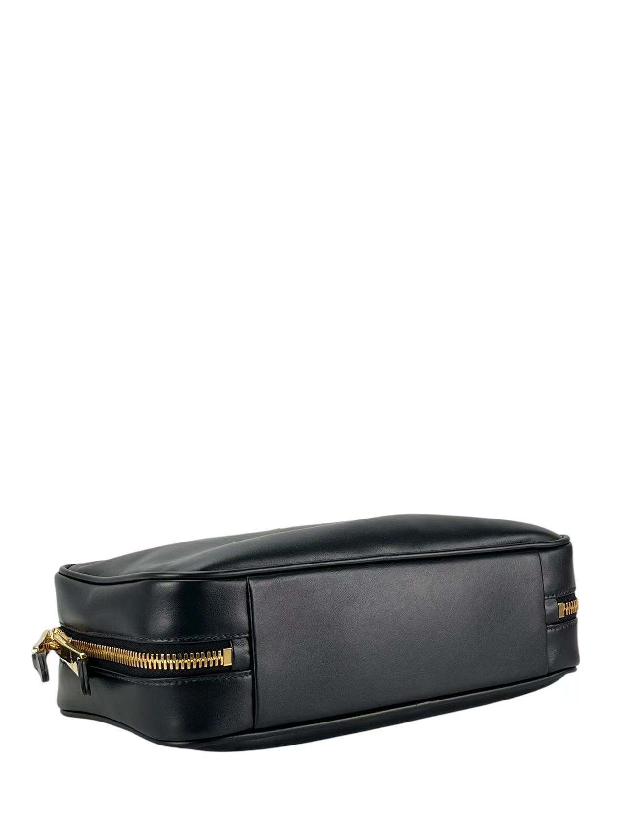 MIUMIU - Lambskin Black Leather Bow Handle Bag