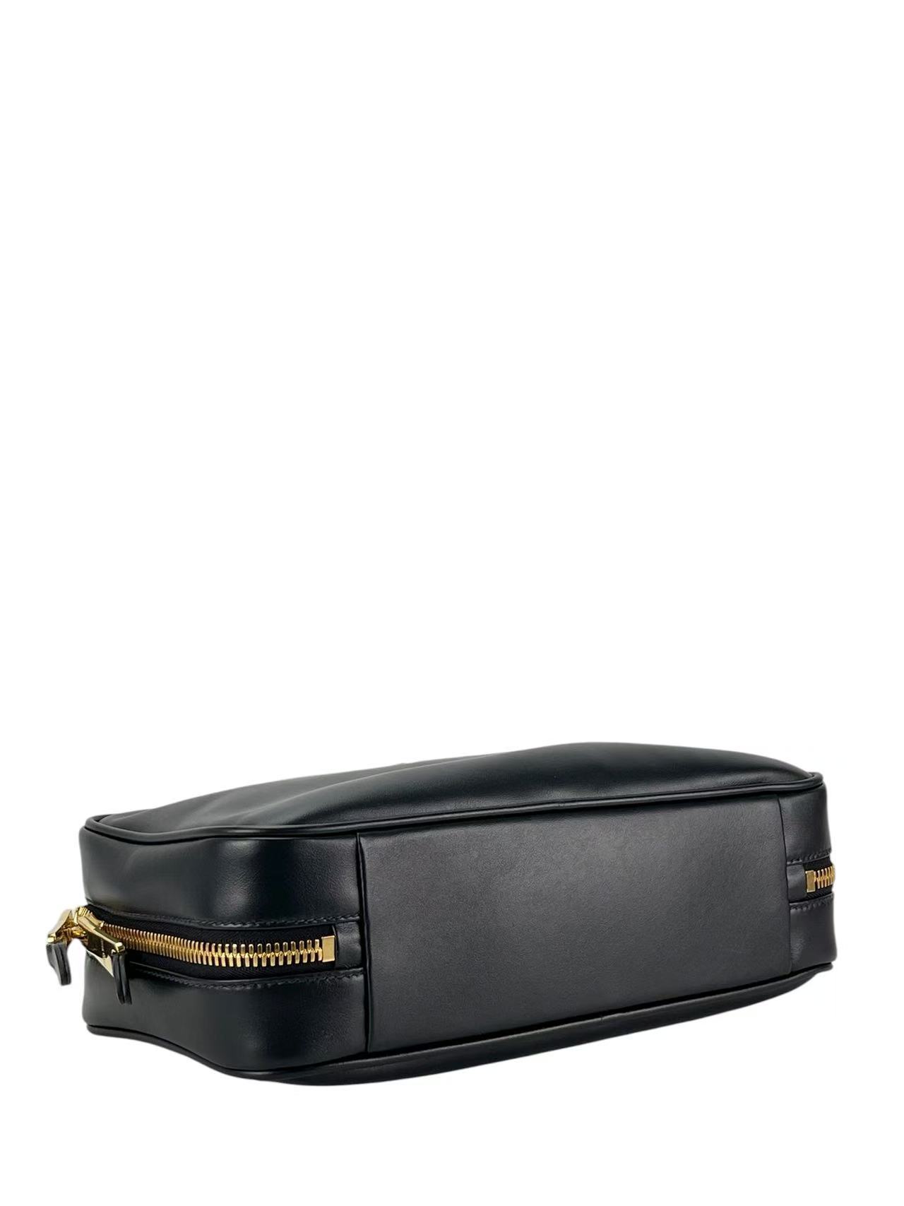MIUMIU - Lambskin Black Leather Bow Handle Bag
