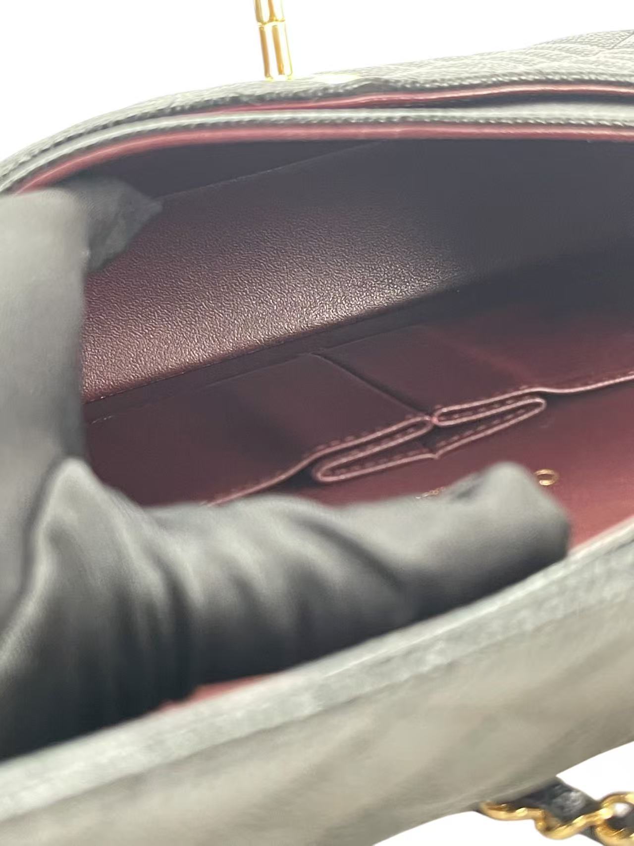 CHANEL - Medium Classic Double Flap Bag Black Caviar Gold Hardware (CF25)