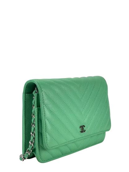 CHANEL - Green Caviar skin V-sitch Classic Wallet On Chain (WOC)