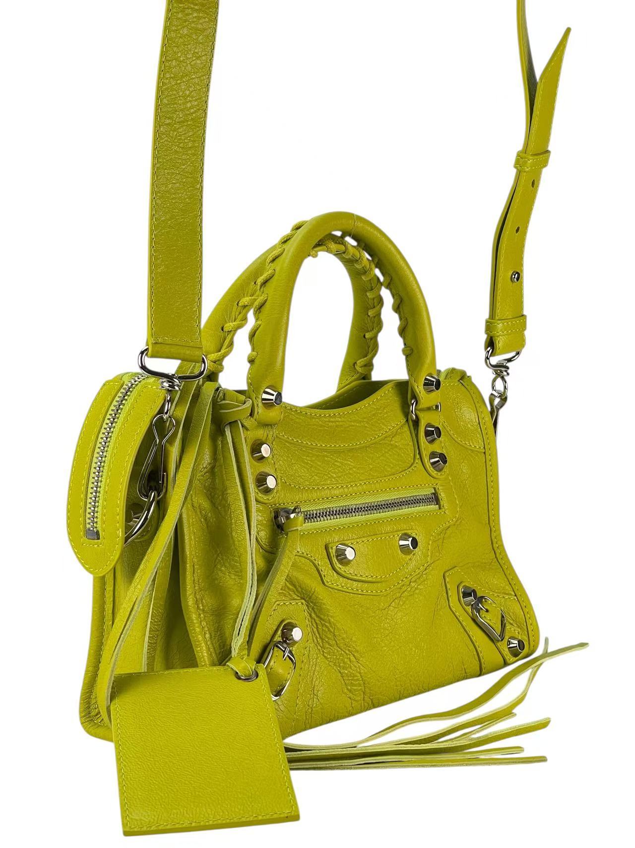 BALENCIAGA - Light Green Calfskin Classic City 2way Bag Sliver Hardware