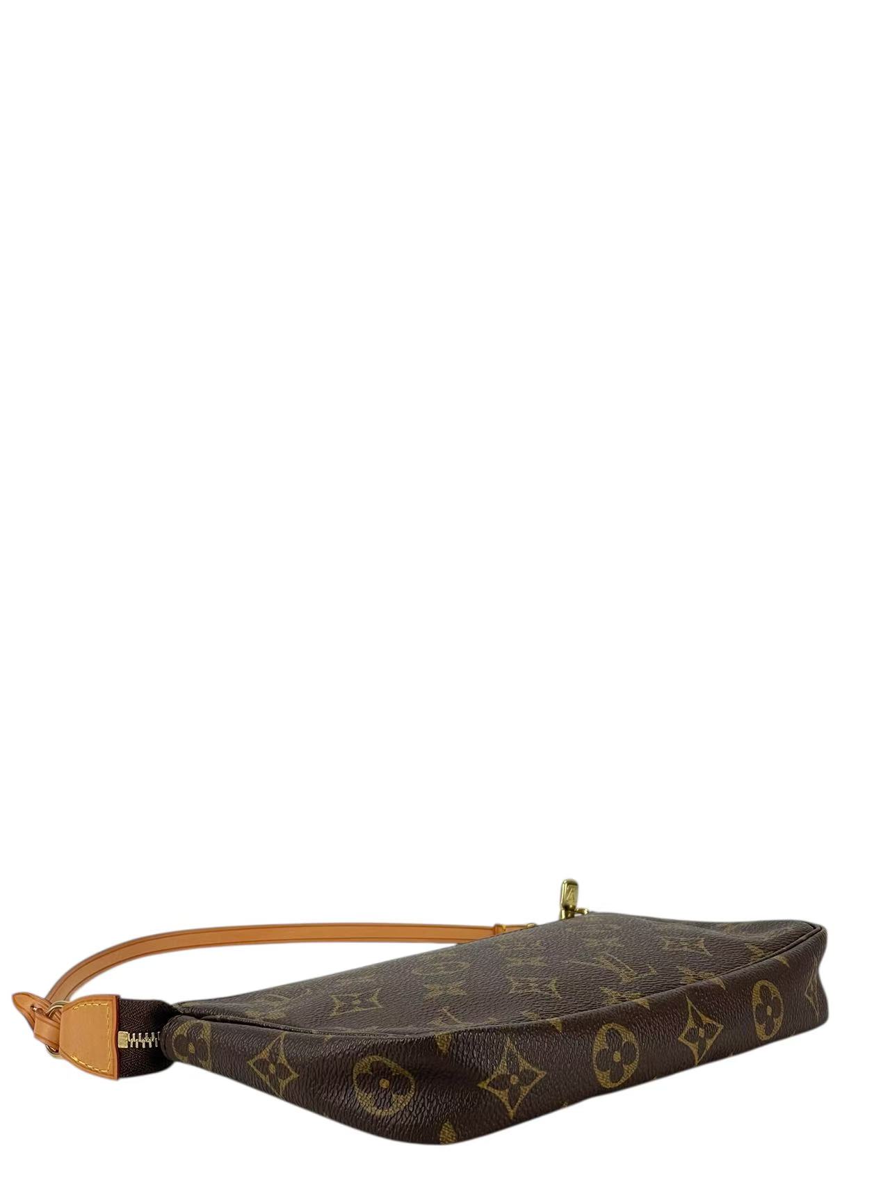 LOUIS VUITTON - Pochette Accessoires Handbag Monogram Canvas 