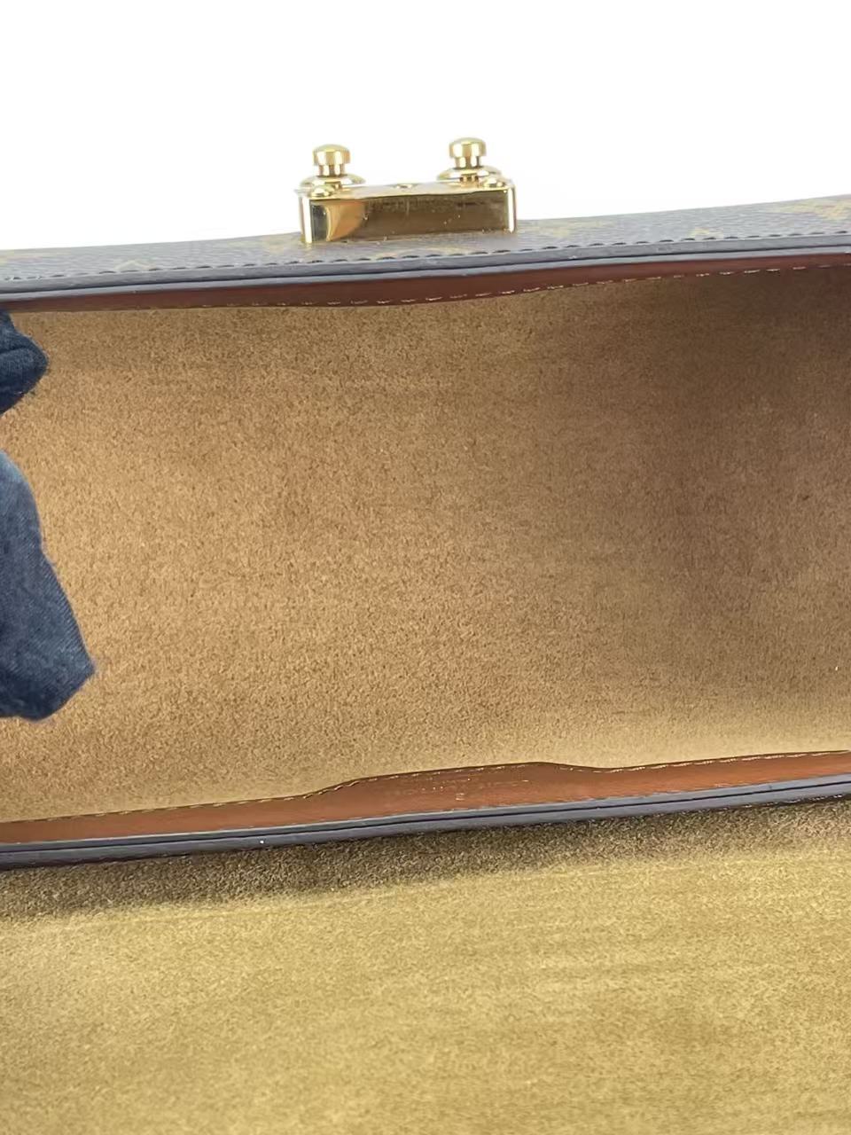 LOUIS VUITTON - Papillon Trunk Shoulder Bag Monogram Canvas RFID