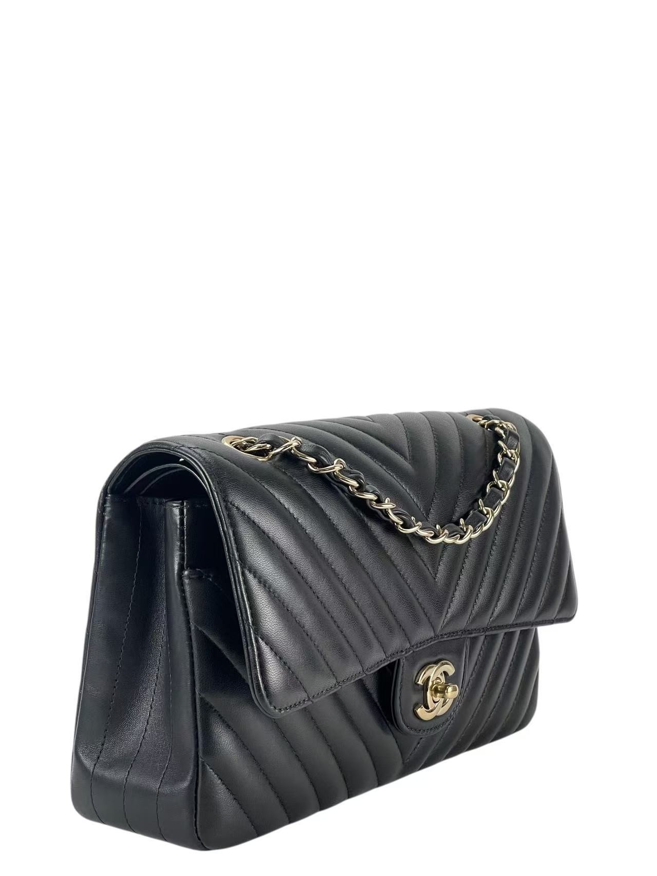 CHANEL - Black Lambskin Medium V-stitch Double Flap Bag Gold Hardware (CF25) 