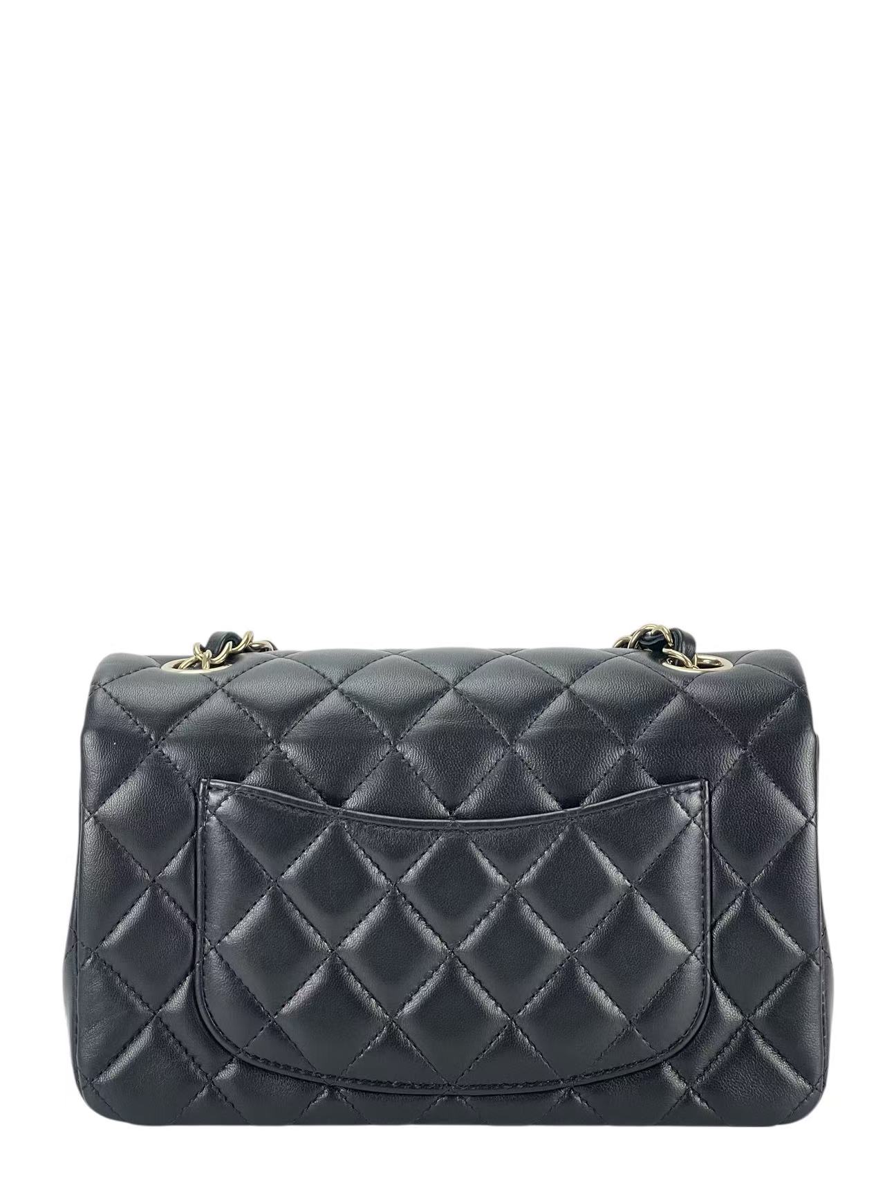 CHANEL - 25B Small Classic Single Flap Bag Black Lambskin Gold Hardware（CF20）