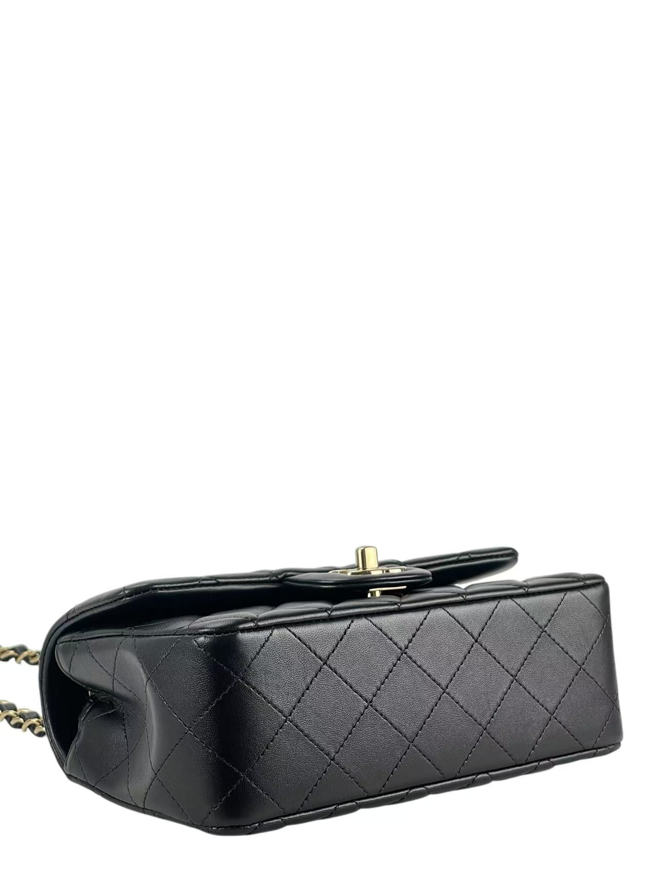 CHANEL - 25B Small Classic Single Flap Bag Black Lambskin Gold Hardware（CF20）