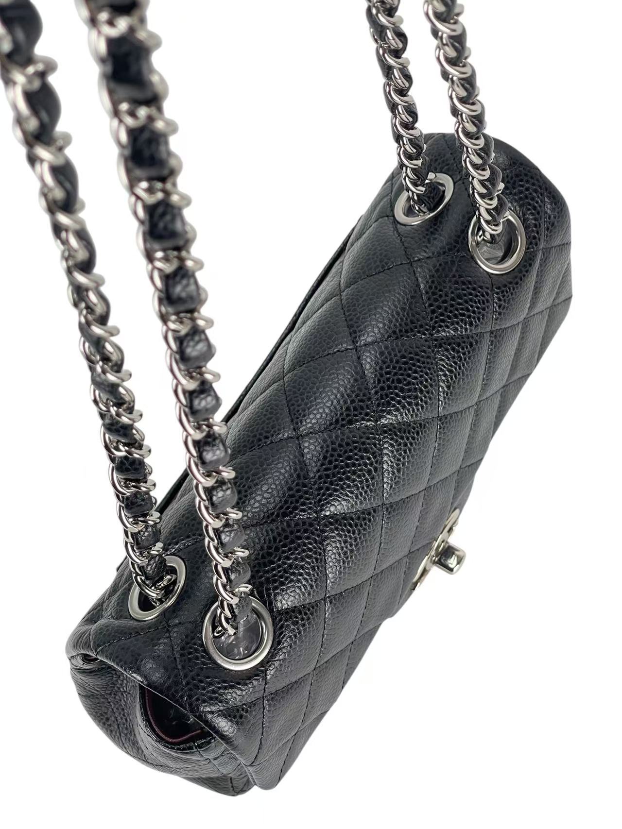 CHANEL - Small Classic Single Flap Bag Black Caviar Sliver Hardware（CF20）