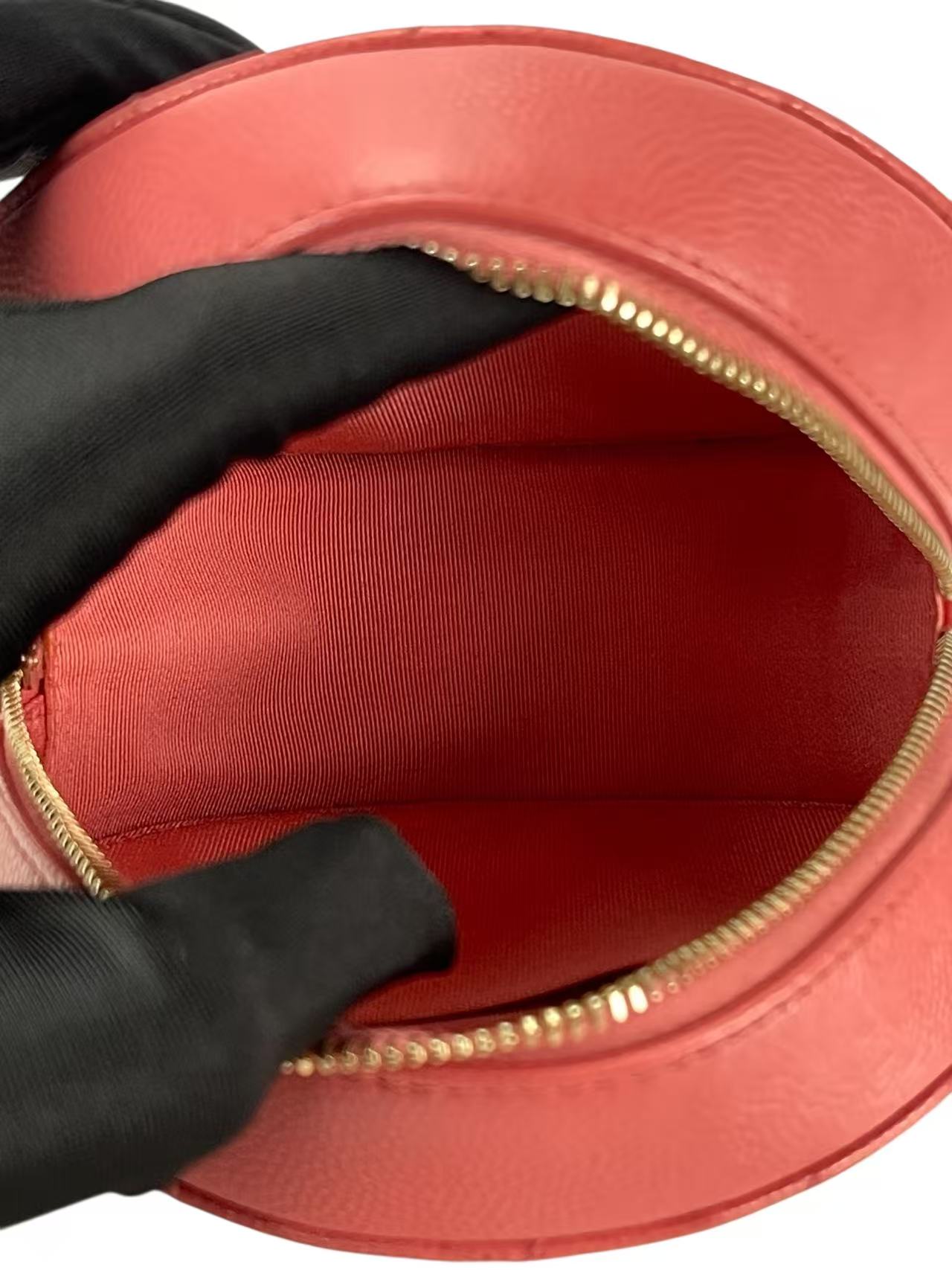 CHANEL - Pink Caviar Round Clutch With Chain