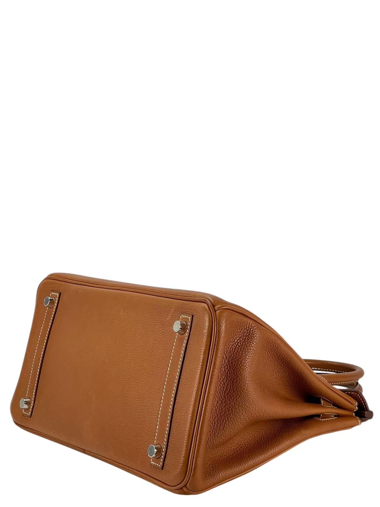 HERMES - Birkin 30 Gold Barenia Leather Gold Hardware 