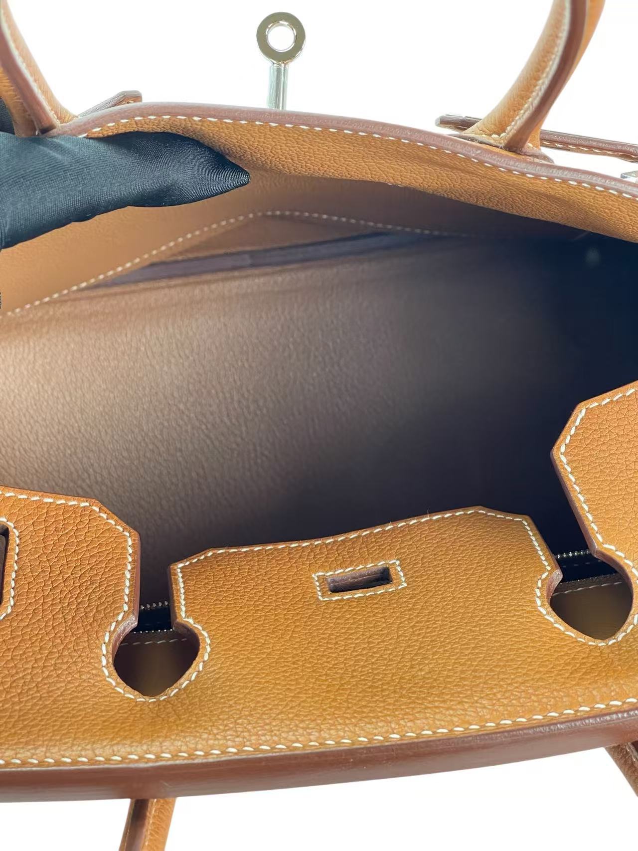 HERMES - Birkin 30 Gold Barenia Leather Gold Hardware 