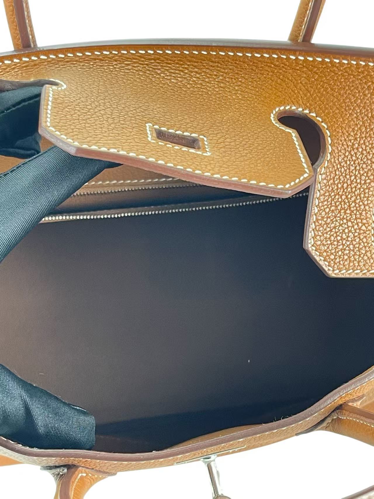 HERMES - Birkin 30 Gold Barenia Leather Gold Hardware 