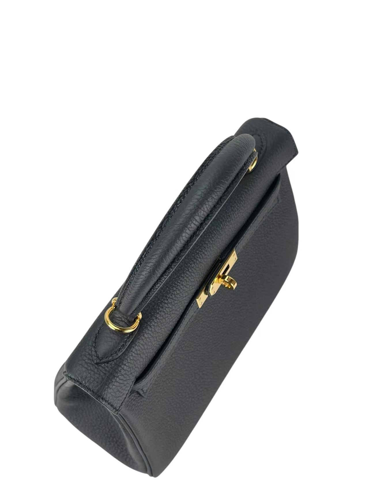 HERMES - Kelly 25 Noir 89 Togo Gold Hardware