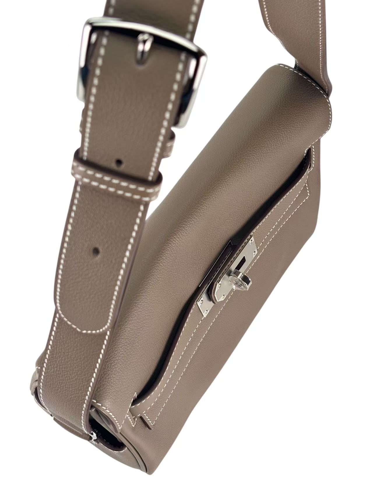 HERMES - Kelly MessengerPM 18 Evercolor Etoupe Palladium Hardware W (2024)