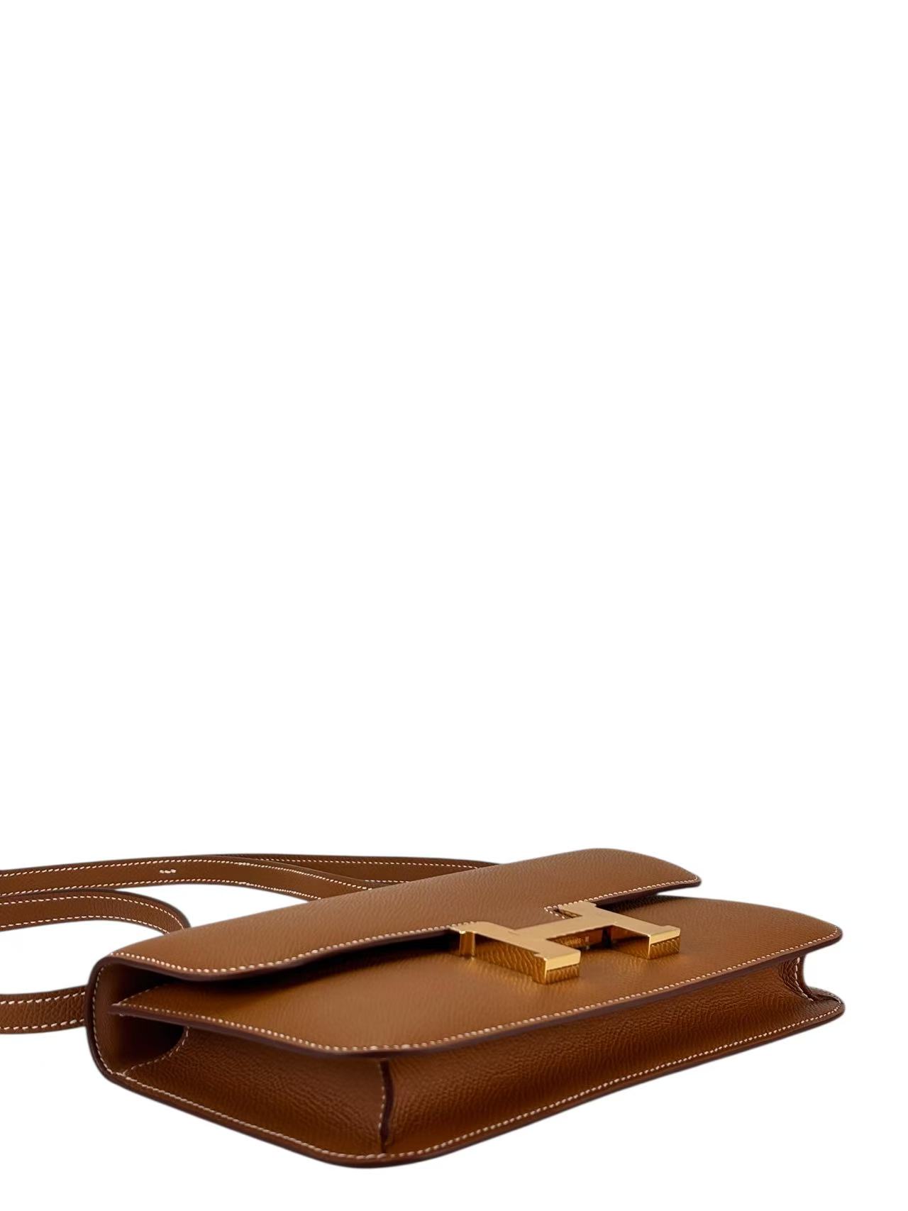 HERMES - Constance Elan 24 Gold Swift Gold Hardware