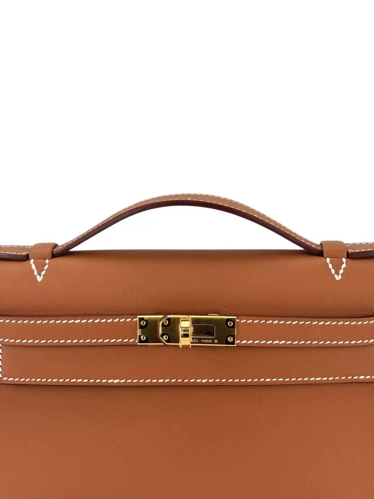 HERMES - Kelly Pochette Gold Swift Gold Hardware K (2025)