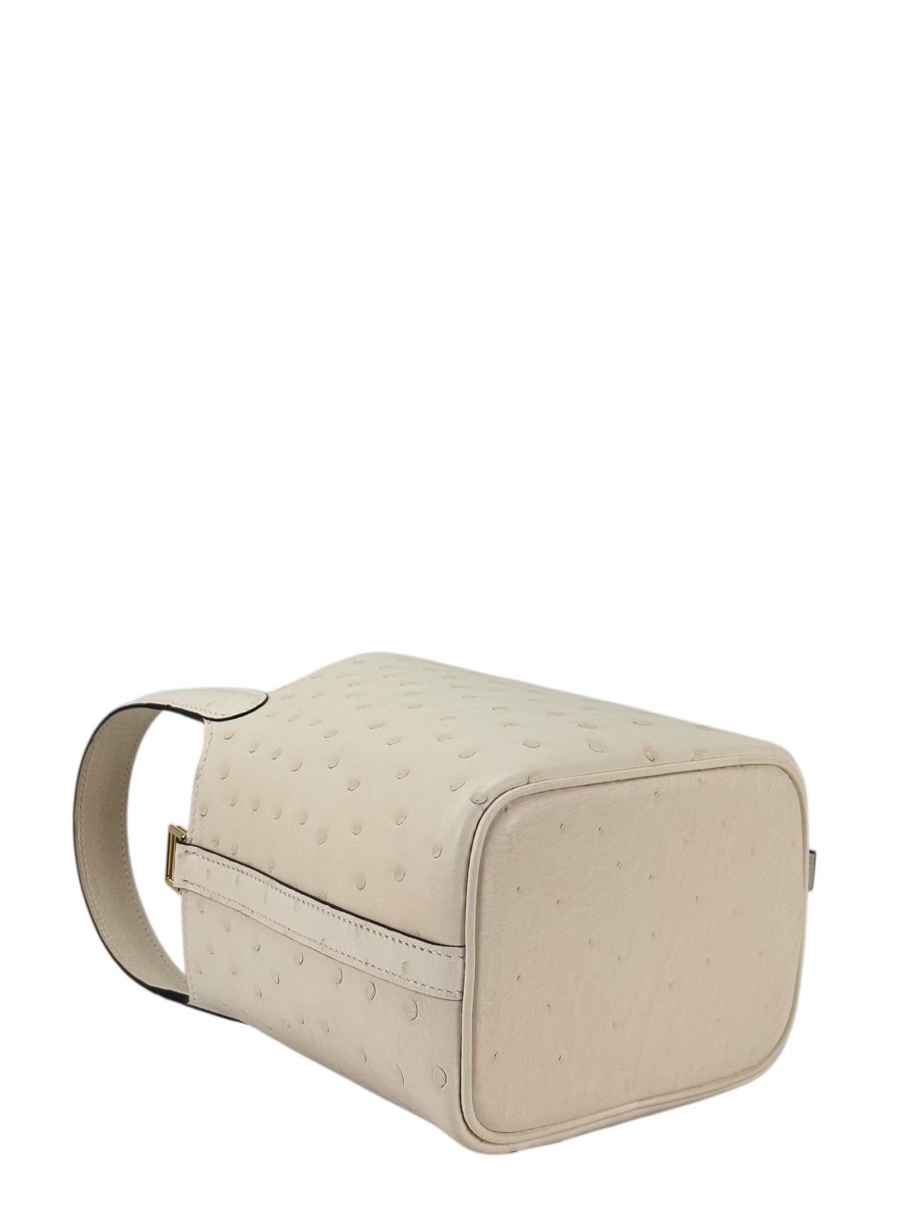 HERMES - Micro Picotin 14 Nata12 Ostrich Gold Hardware