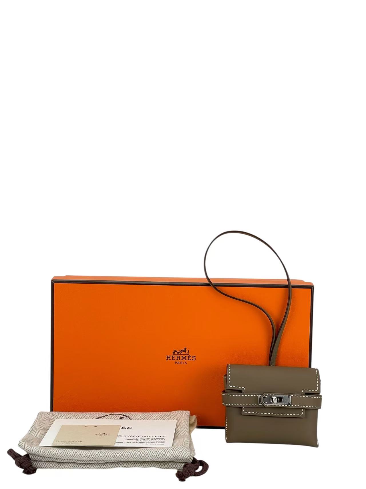 HERMES - Kelly Festival Etoupe Swift Bag Charm SHW K (2025)