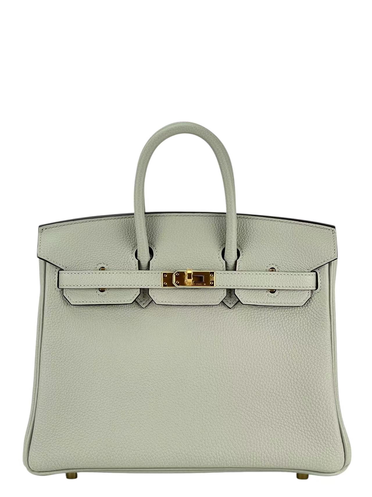 HERMES - Birkin 25 Gris Neve Togo Gold Hardware