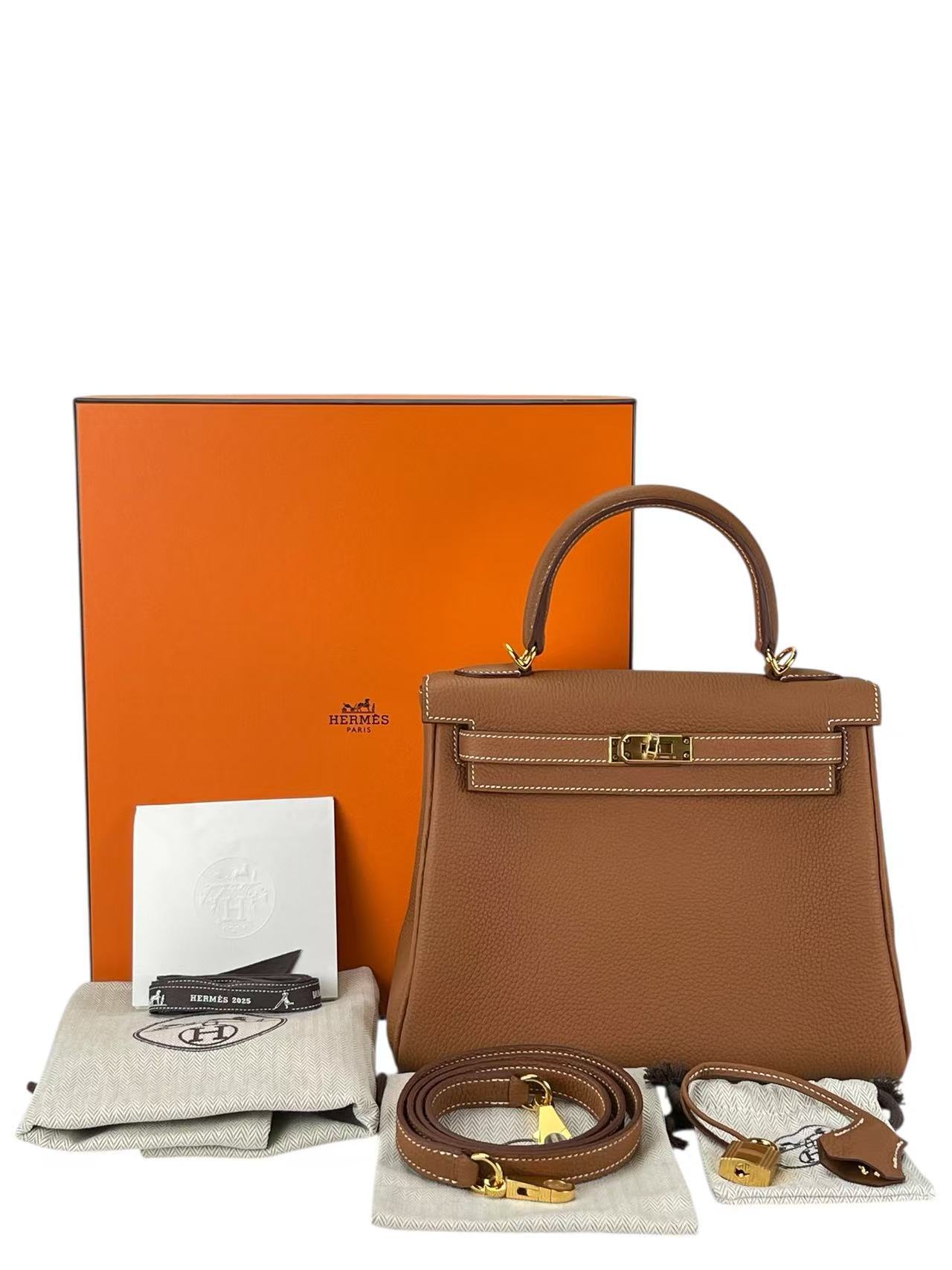 HERMES - Birkin 25 Gold Togo Gold Hardware 
