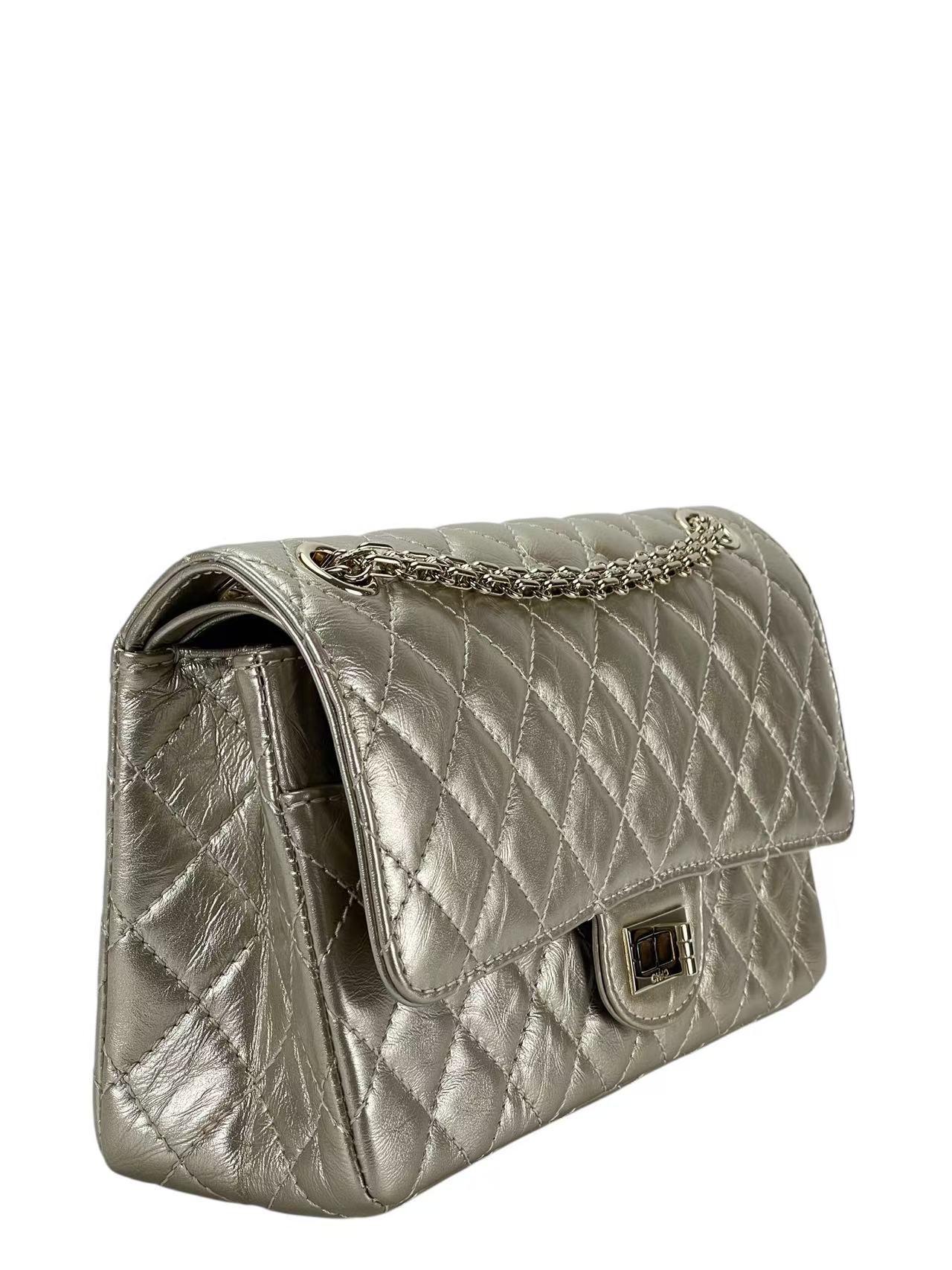 CHANEL - 2.55 Reissue 227 Flap Light Gold Lambskin Gold Hardware