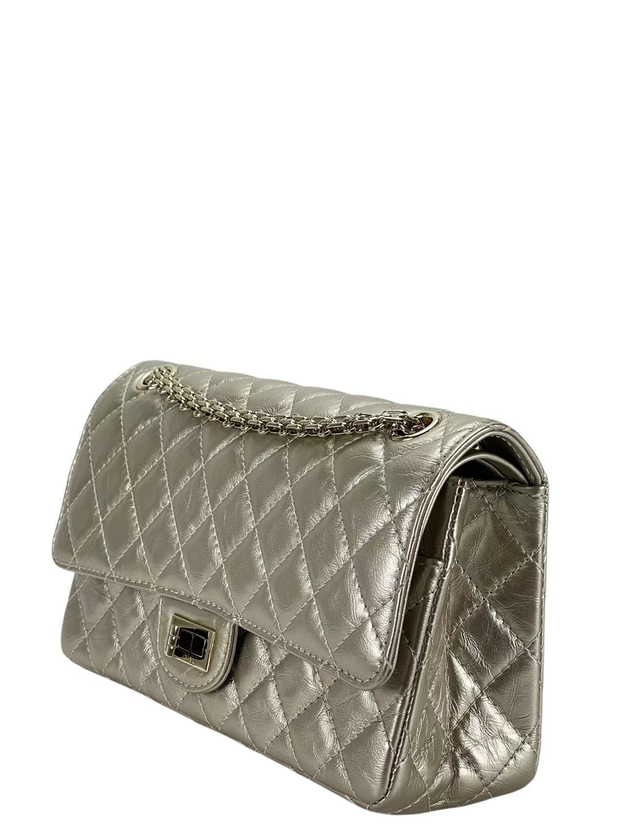 CHANEL - 2.55 Reissue 227 Flap Light Gold Lambskin Gold Hardware