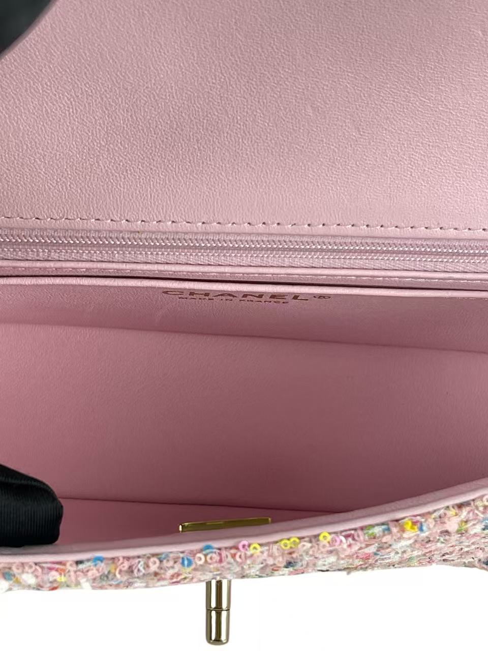 CHANEL - Pink Mini Matlasse 20 Tweed Single Flap Chain Bag Gold Hardware 