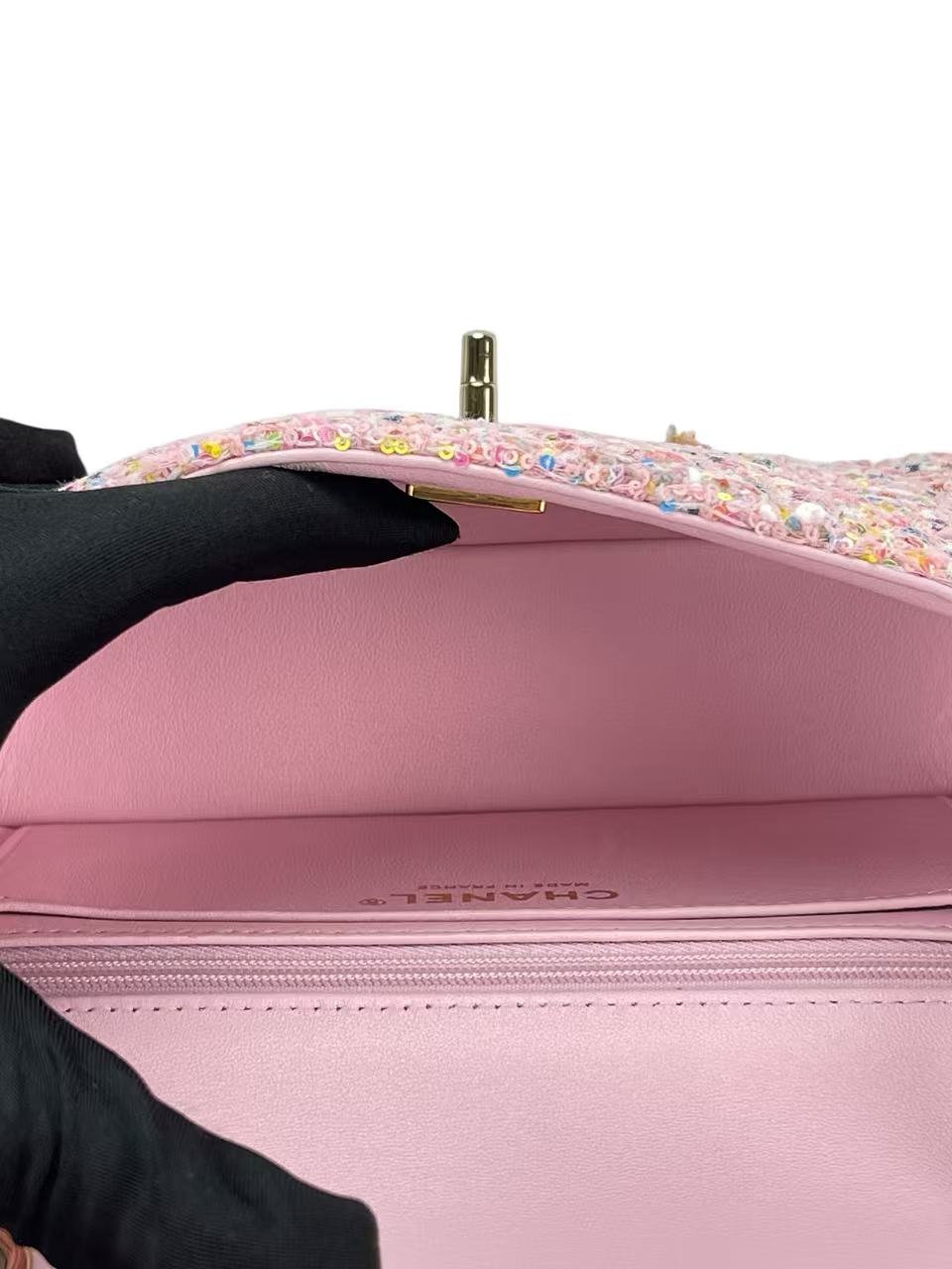 CHANEL - Pink Mini Matlasse 20 Tweed Single Flap Chain Bag Gold Hardware 