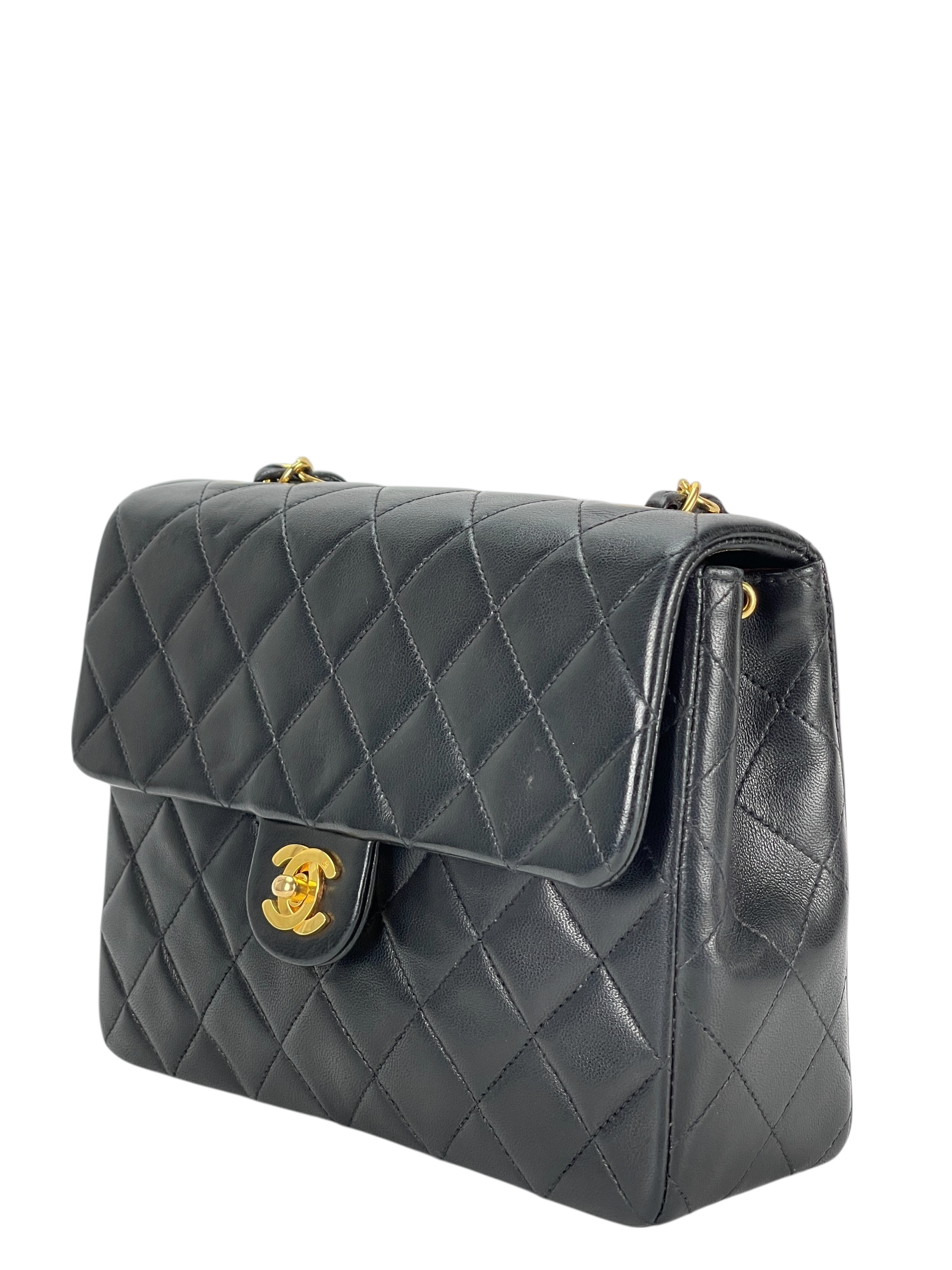 CHANEL - Mini Matlasse 20 Lambskin Single Flap Single Chain Bag Black Gold Hardware