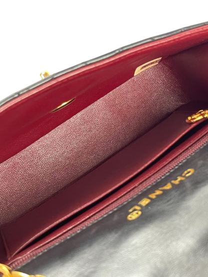 CHANEL - Black Lambskin Matelasse Single Flap Chain Bag Gold Hardware