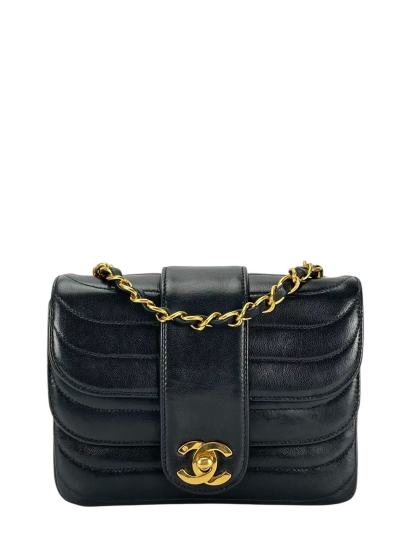 CHANEL - Vintage Black Single Flap Bag Gold Hardware