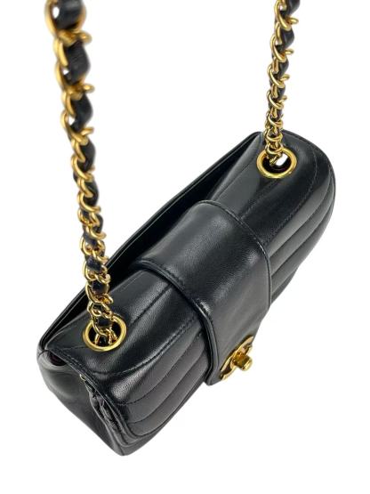 CHANEL - Vintage Black Single Flap Bag Gold Hardware