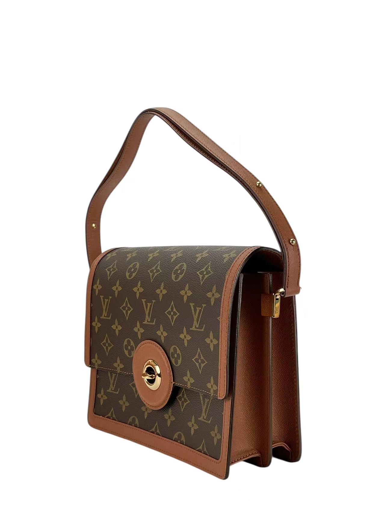 LOUIS VUITTON - Monogram La Spille Vintage Shoulder Bag