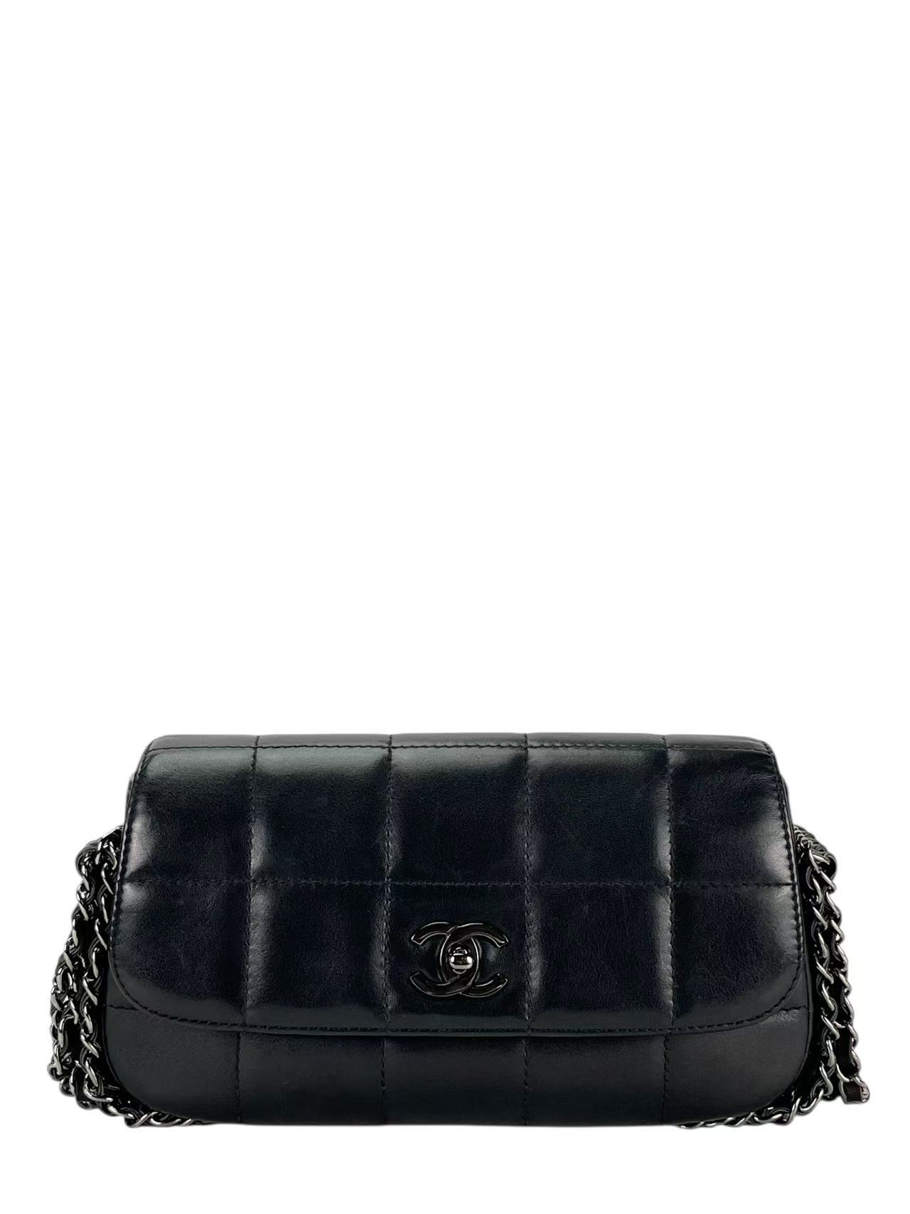 CHANEL - All Black Lambskin Chain Pochette Bag