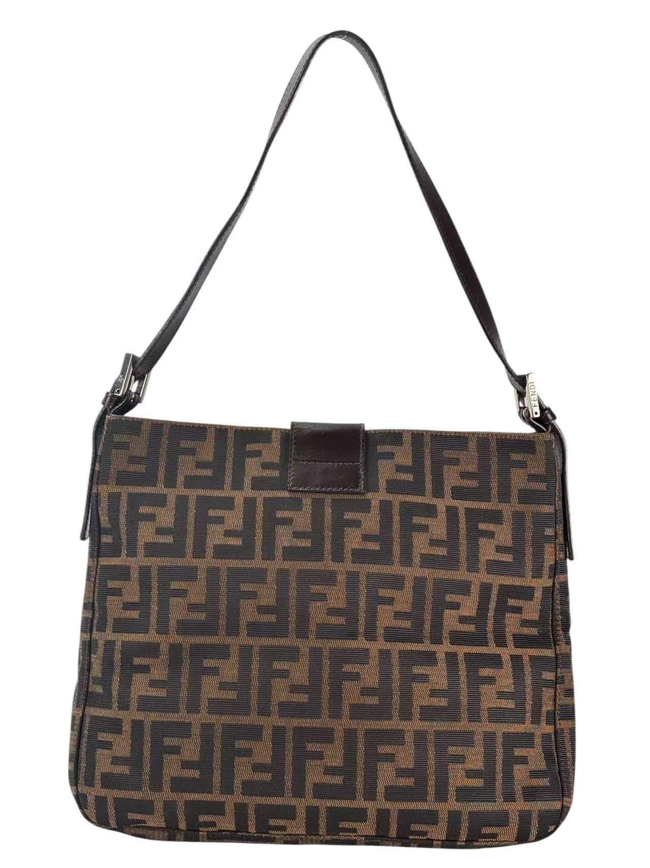 FENDI - Brown Zucca Canvas Shoulder Bag Sliver Hardware