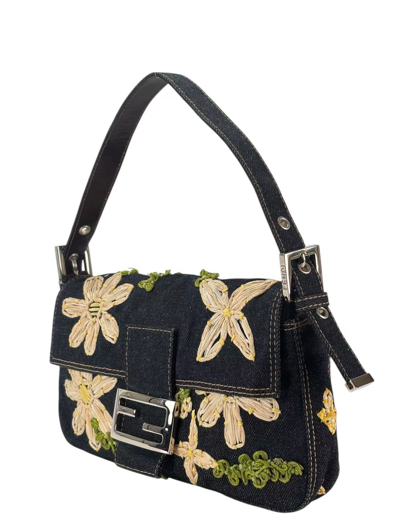 FENDI - Small Baguette Bag Denim Flower Navy
